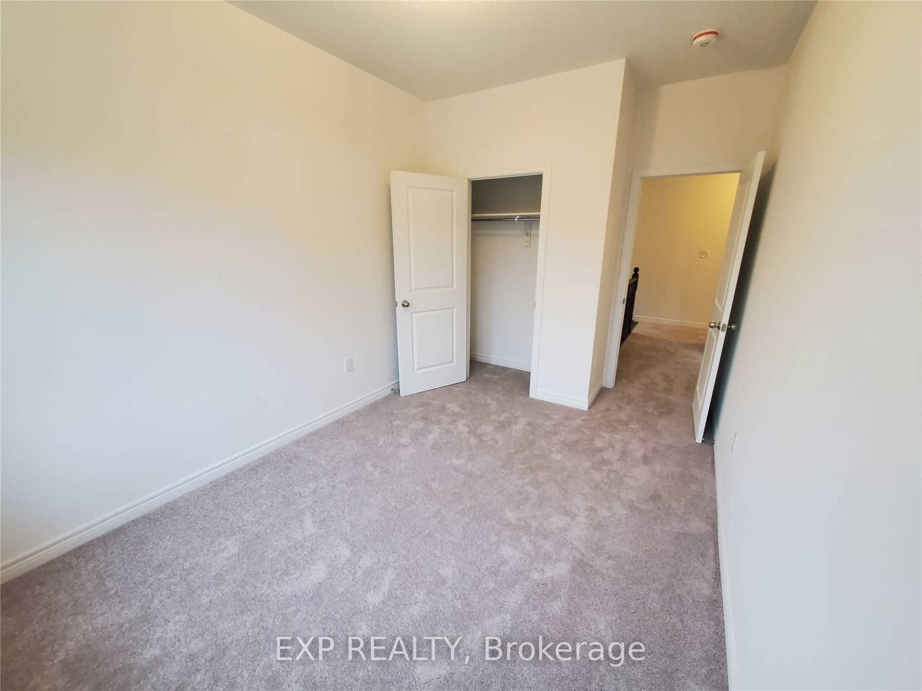 42 Thelma Dr Property Photo 21