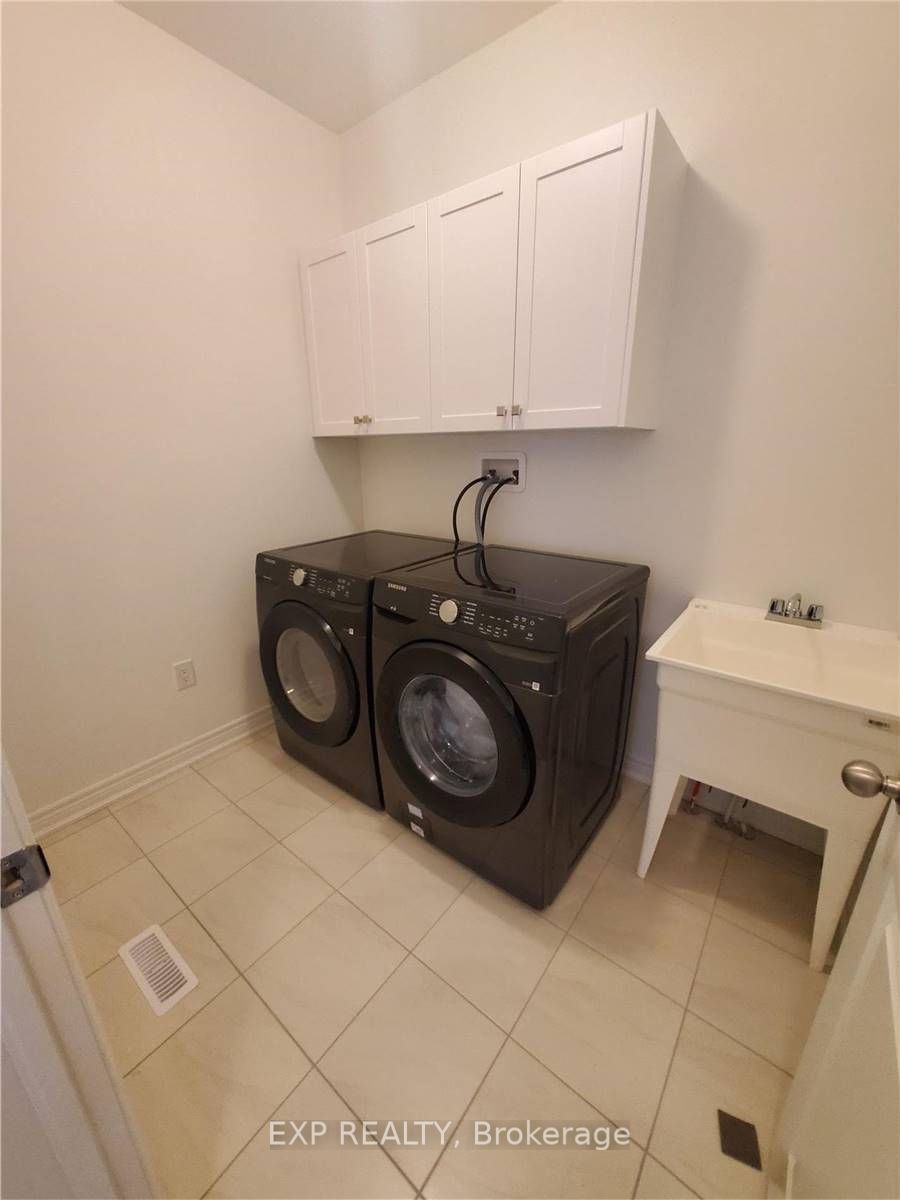 42 Thelma Dr Property Photo 24