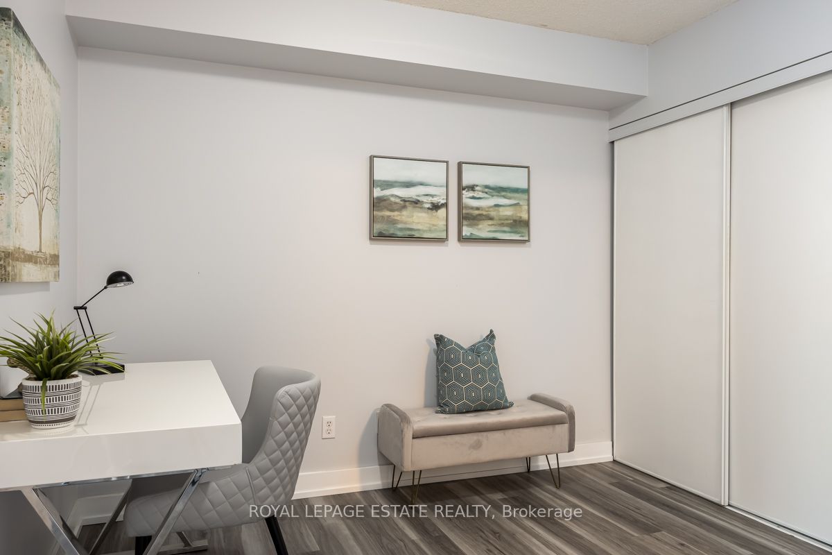 #411 - 1797 Queen Street Property Photo 4