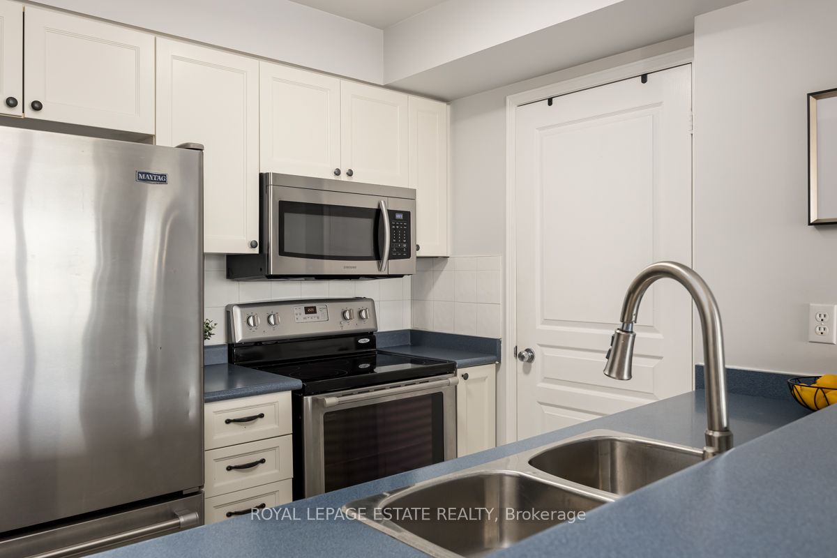 #411 - 1797 Queen Street Property Photo 10