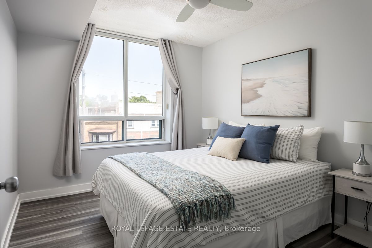 #411 - 1797 Queen Street Property Photo 12