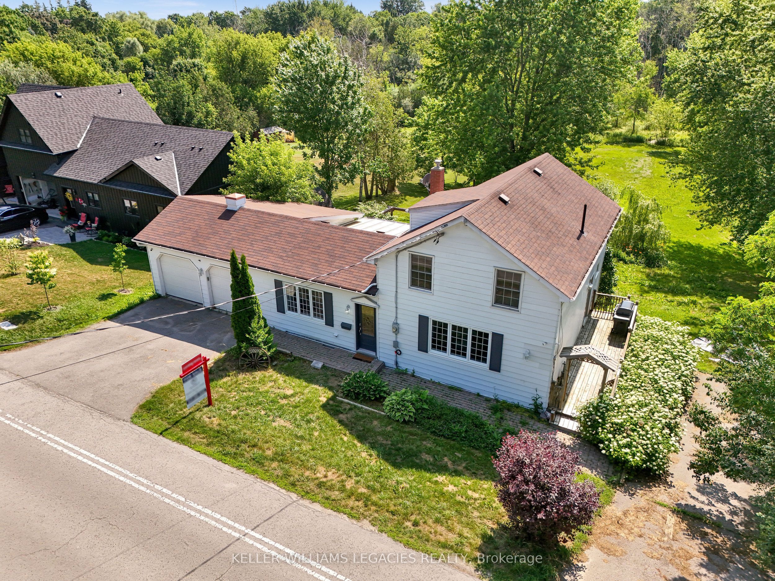 9070 Ashburn Road Property Photo 1