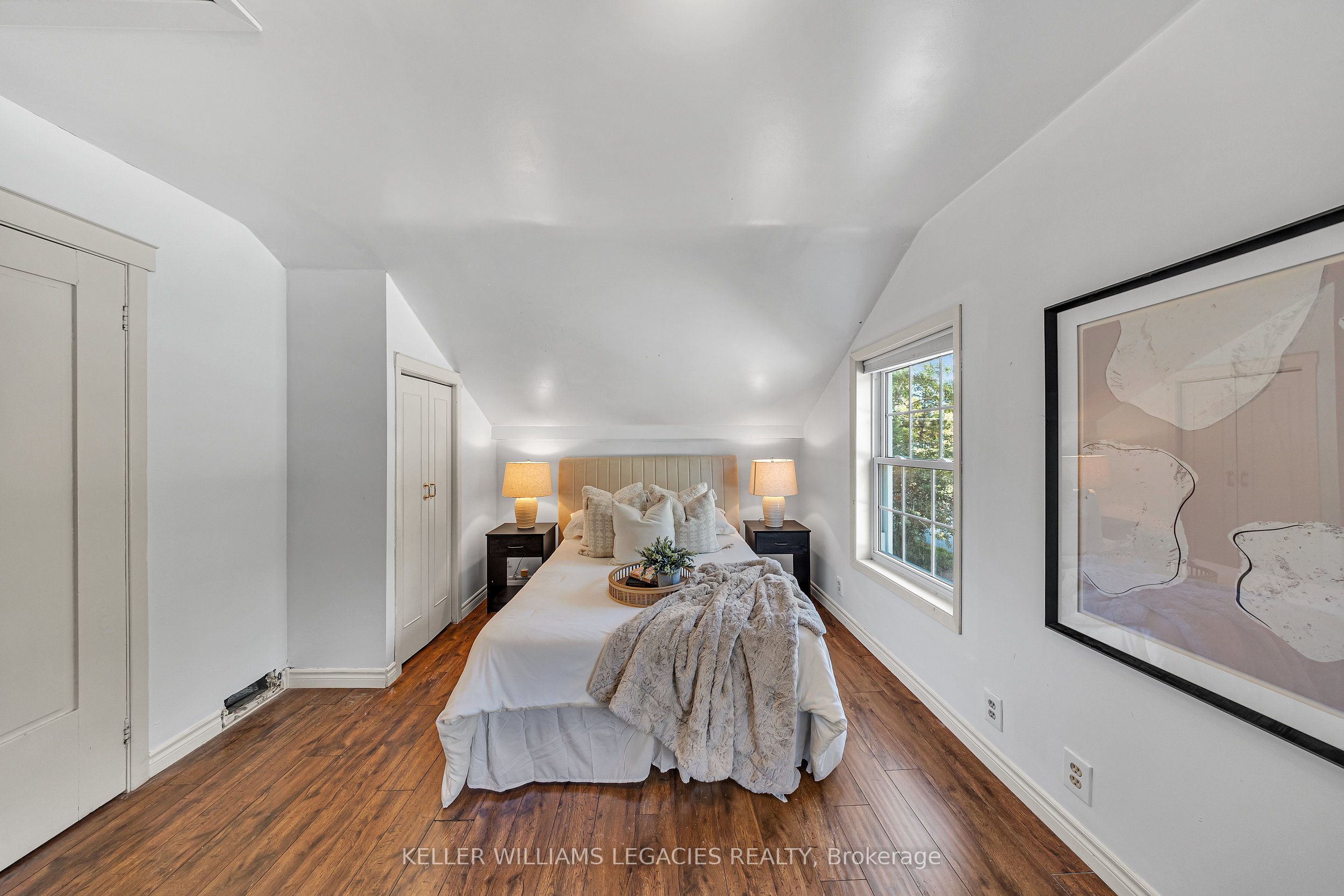 9070 Ashburn Road Property Photo 28