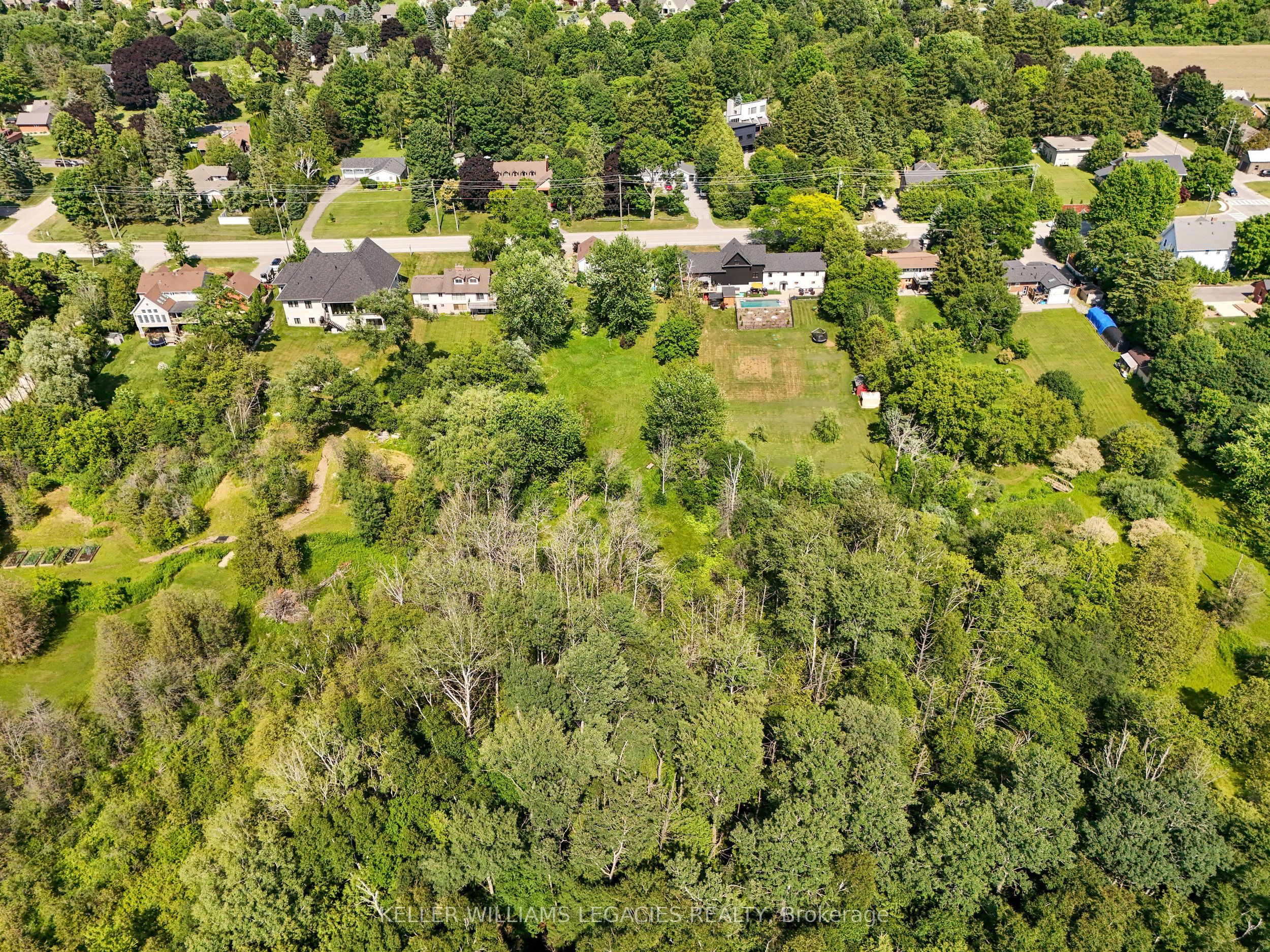 9070 Ashburn Road Property Photo 34