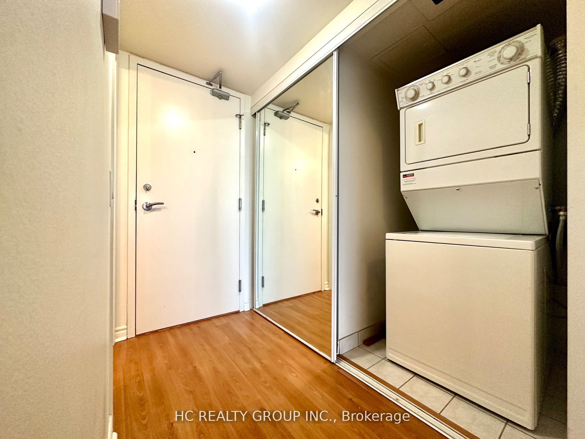 #635 - 18 Mondeo Drive Property Photo 5