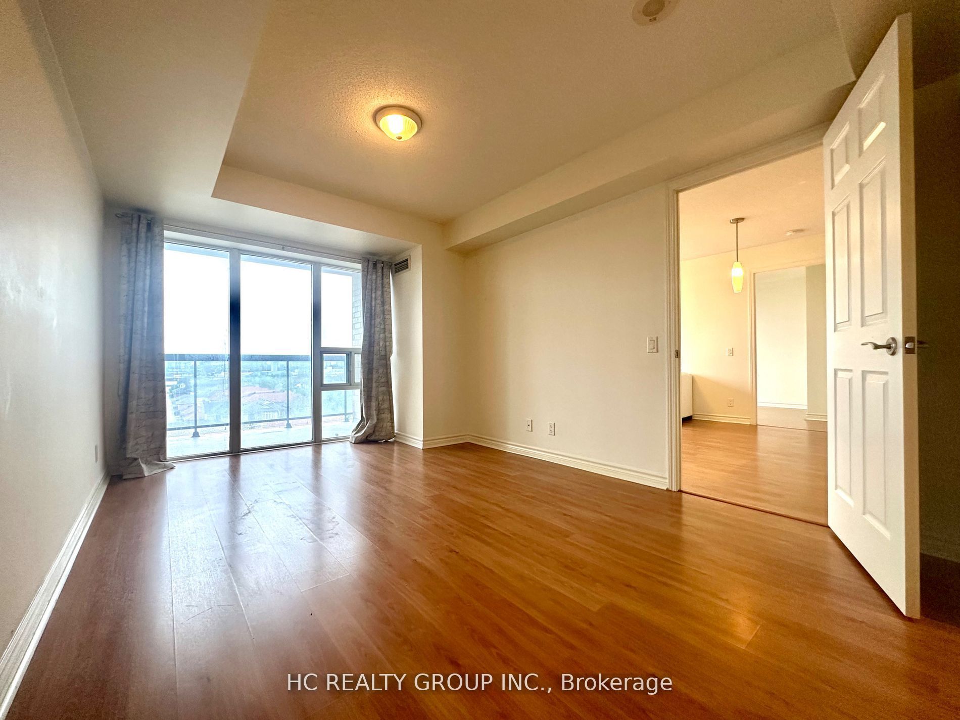 #635 - 18 Mondeo Drive Property Photo 13