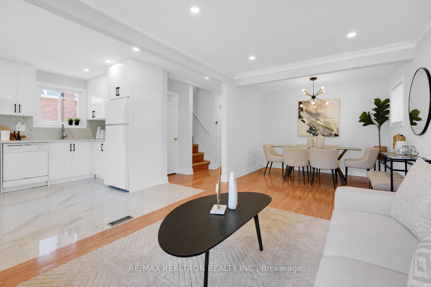 30 Balaclava Drive Property Photo 11