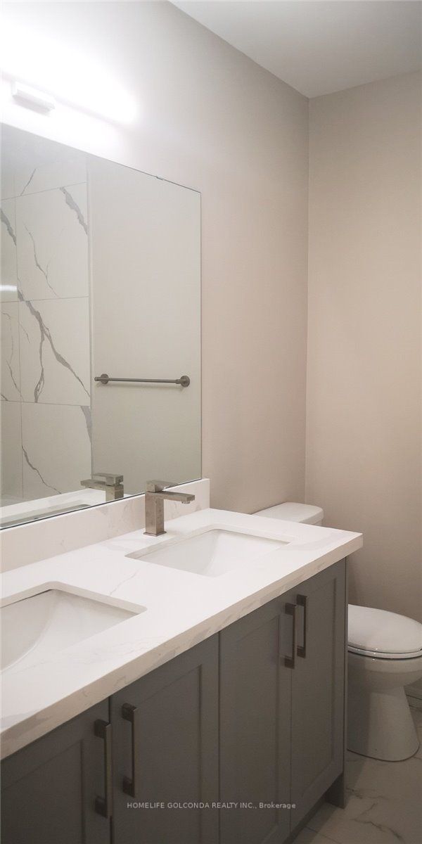 30 Heatherside Main Fl Drive Property Photo 11