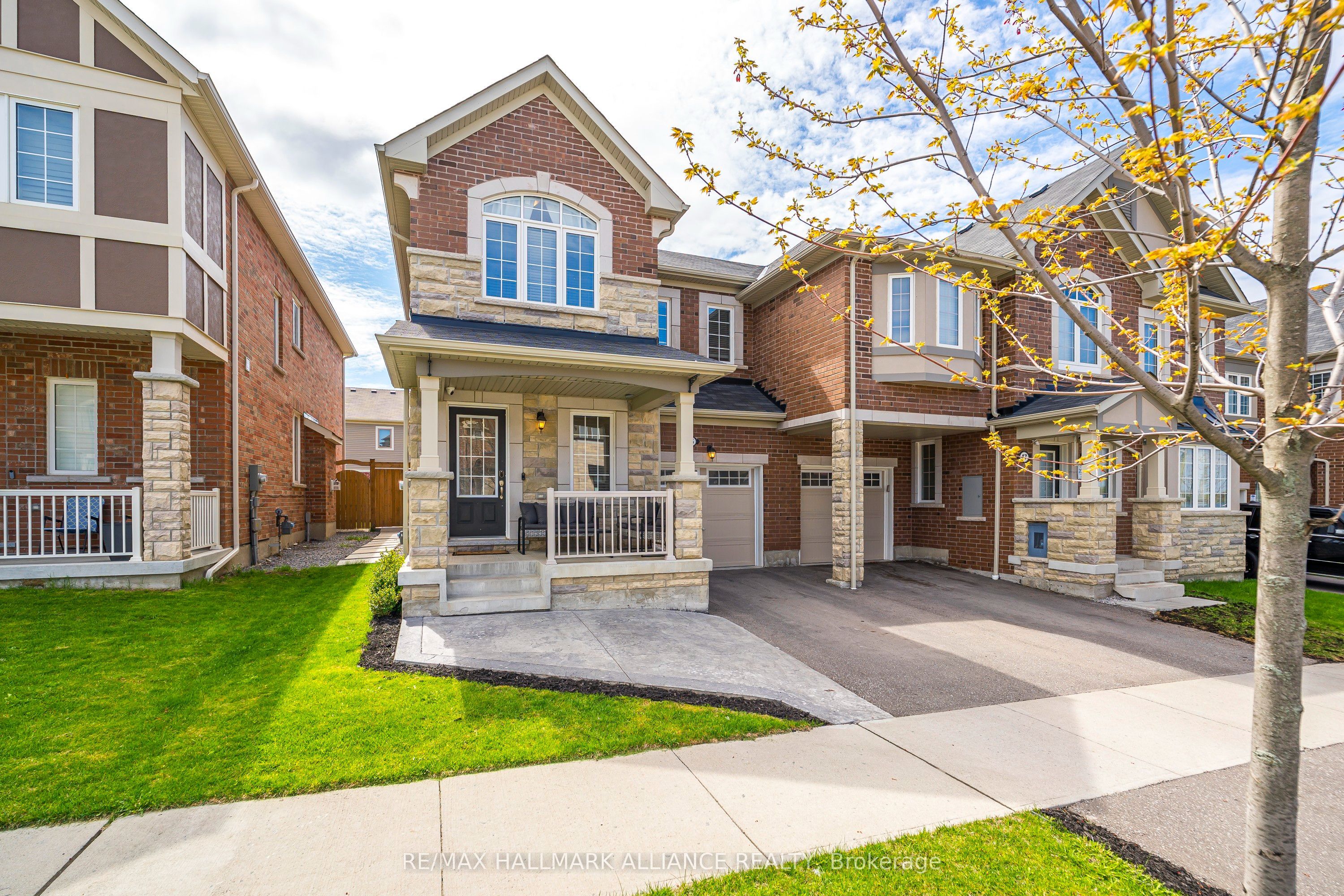 45 George Holley St Property Photo 1