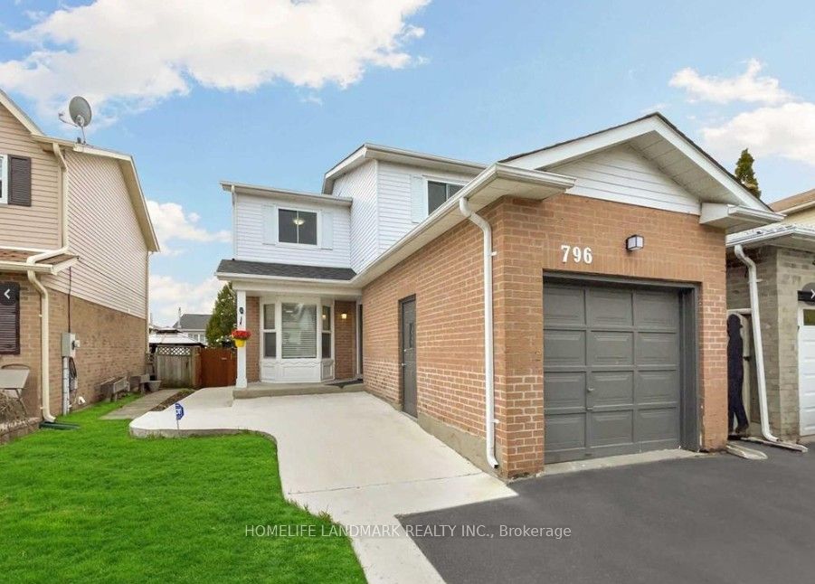 796 Bennett Crescent Property Photo 1