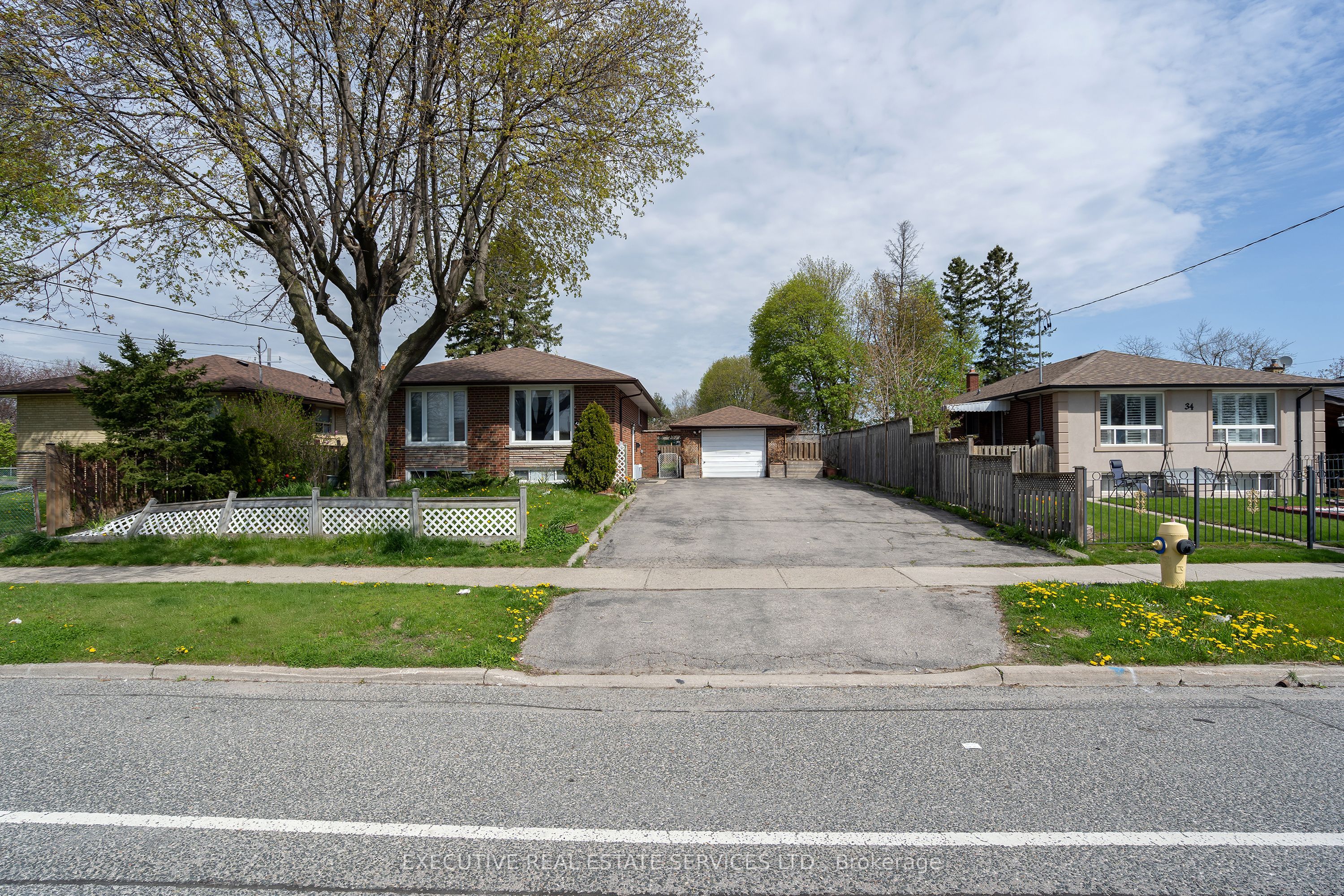 32 Brimorton Drive Property Photo 1