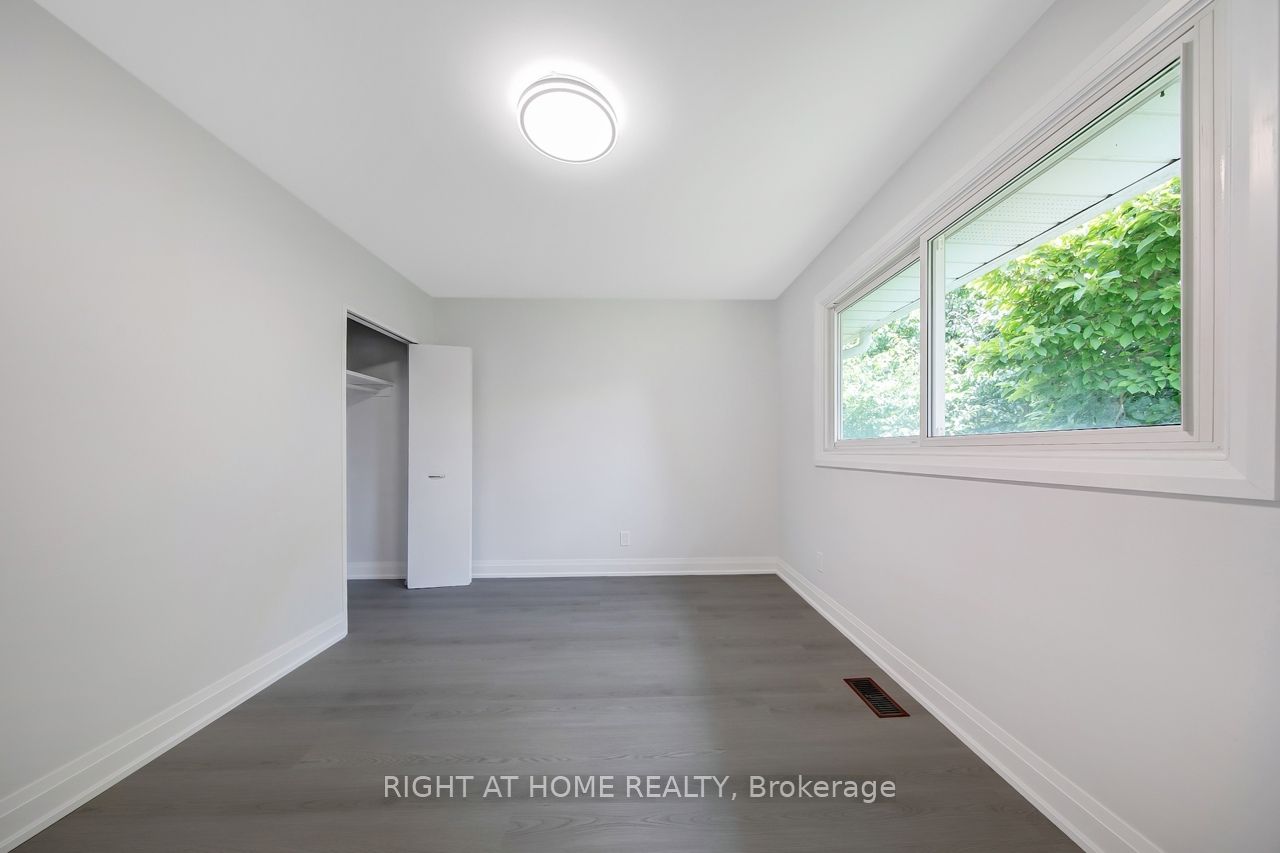 3 Glendower Circuit Property Photo 16