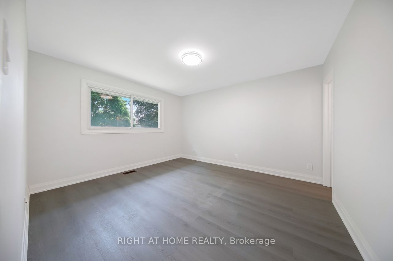 3 Glendower Circuit Property Photo 17