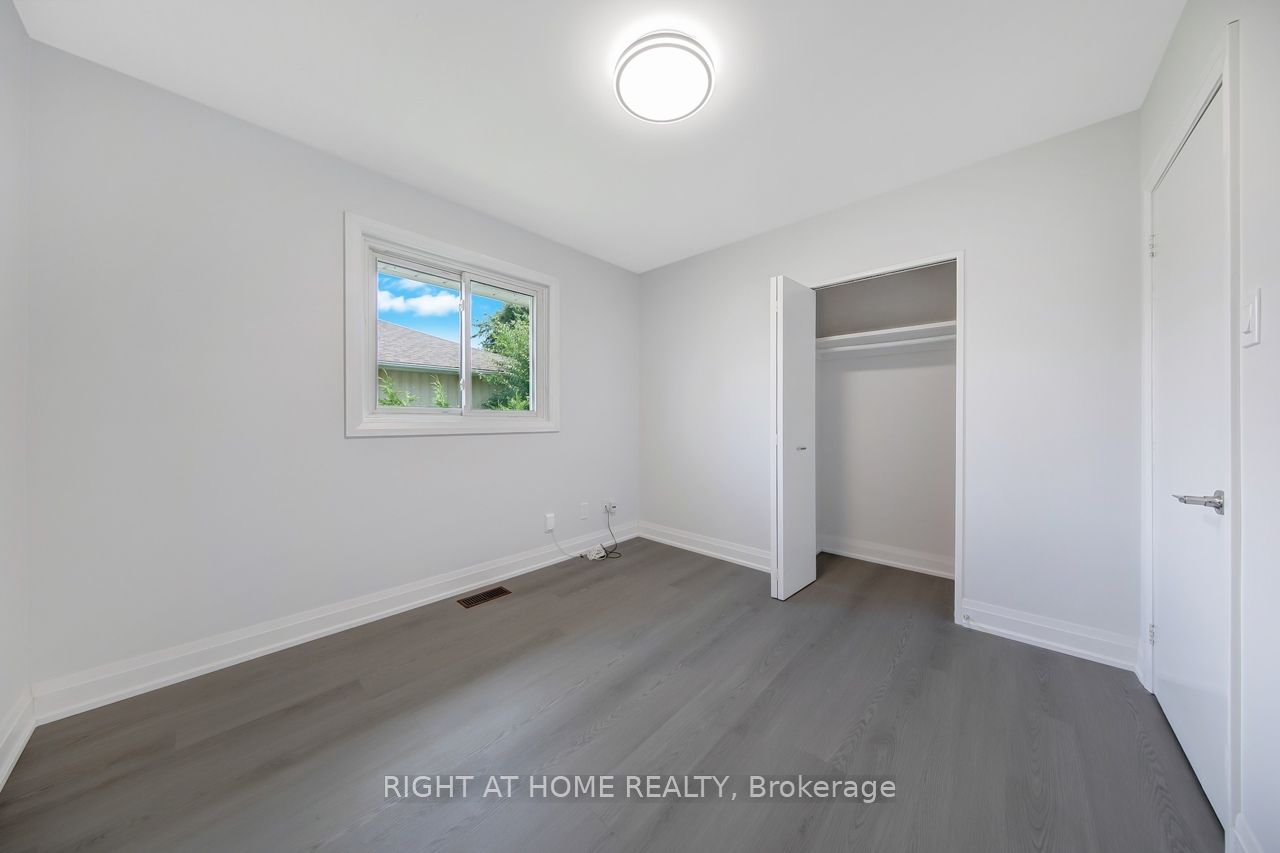 3 Glendower Circuit Property Photo 19