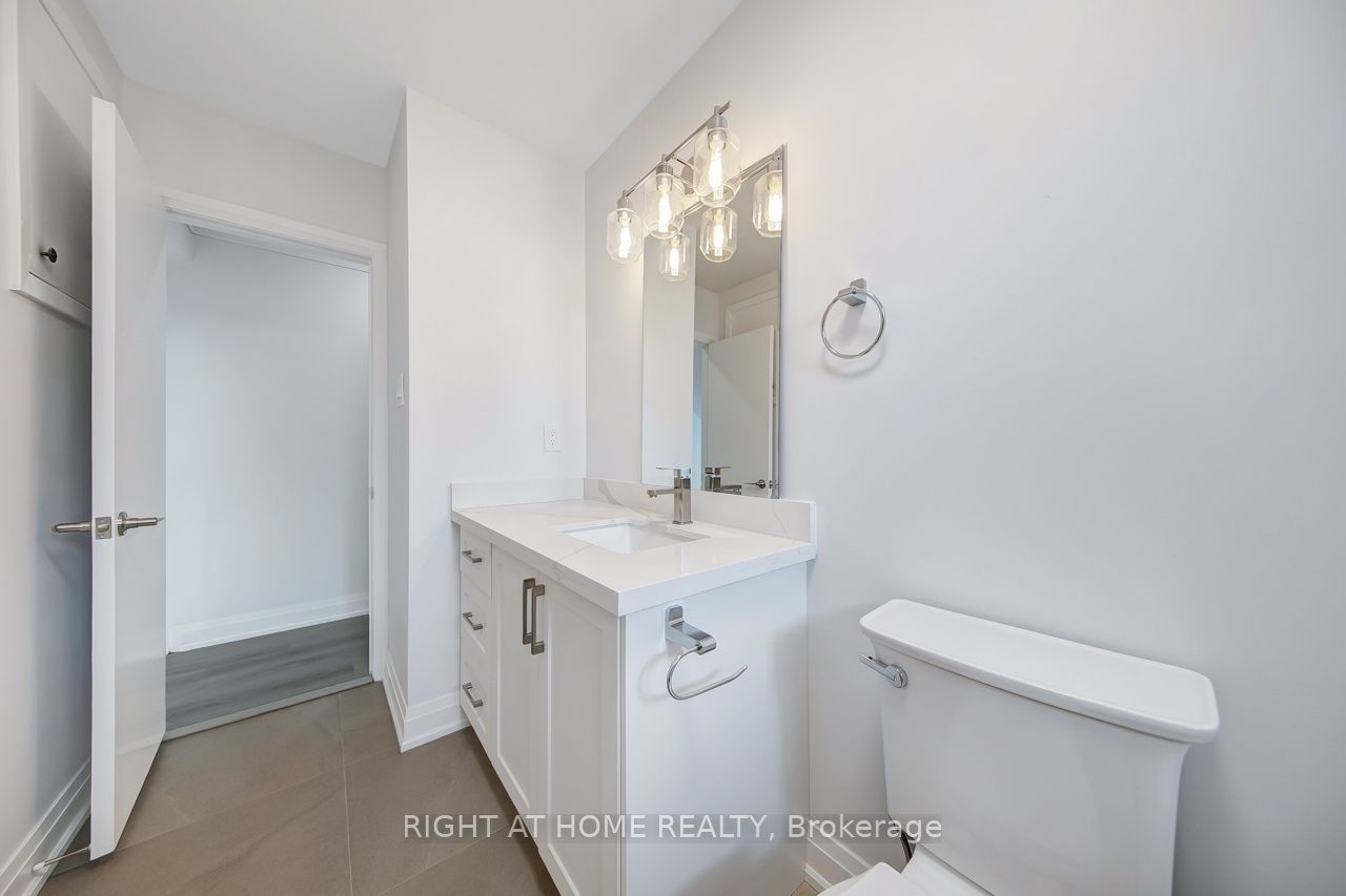 3 Glendower Circuit Property Photo 21