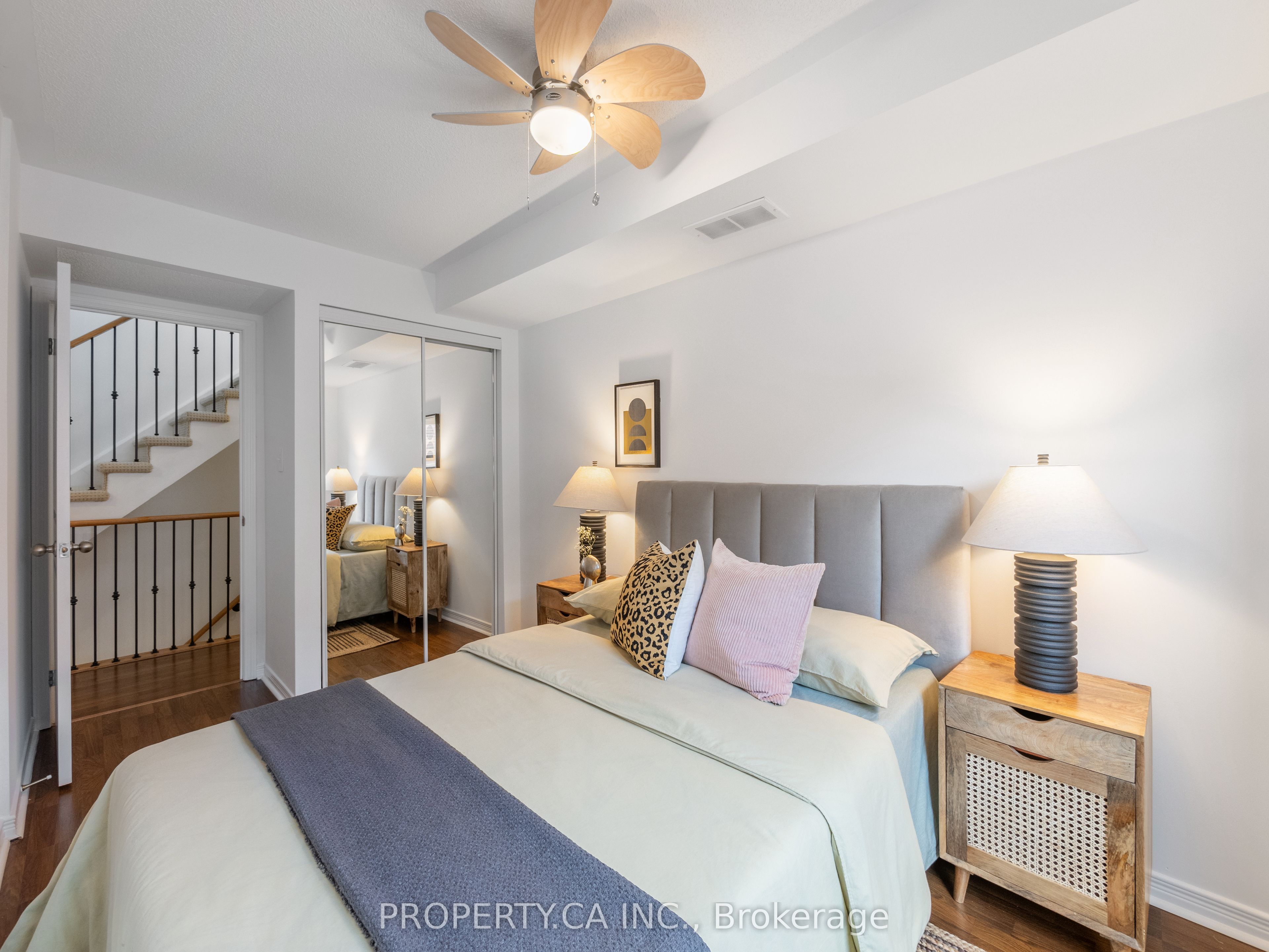 819 Dundas Street E 4 Property Photo 19