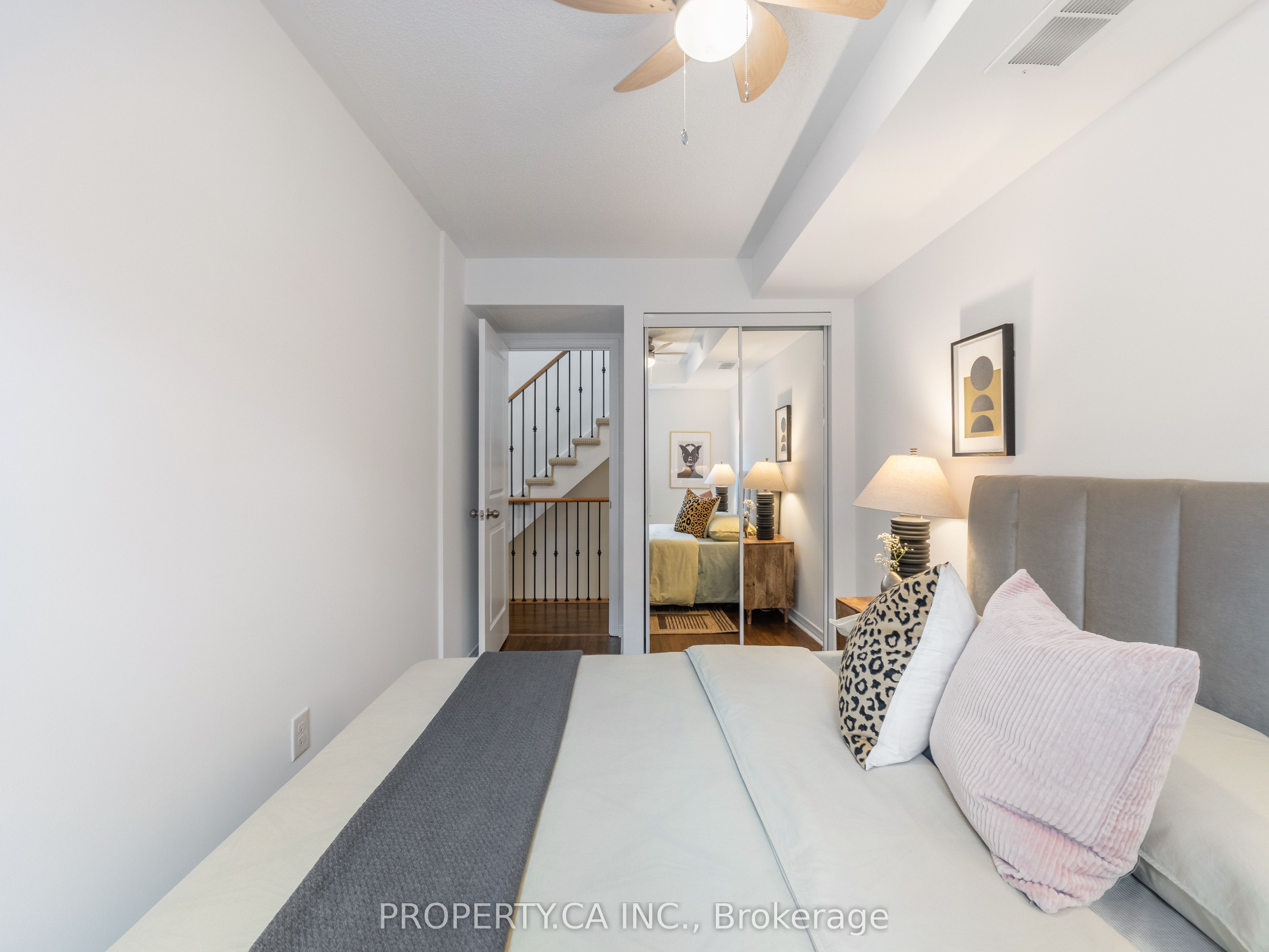 819 Dundas Street E 4 Property Photo 20