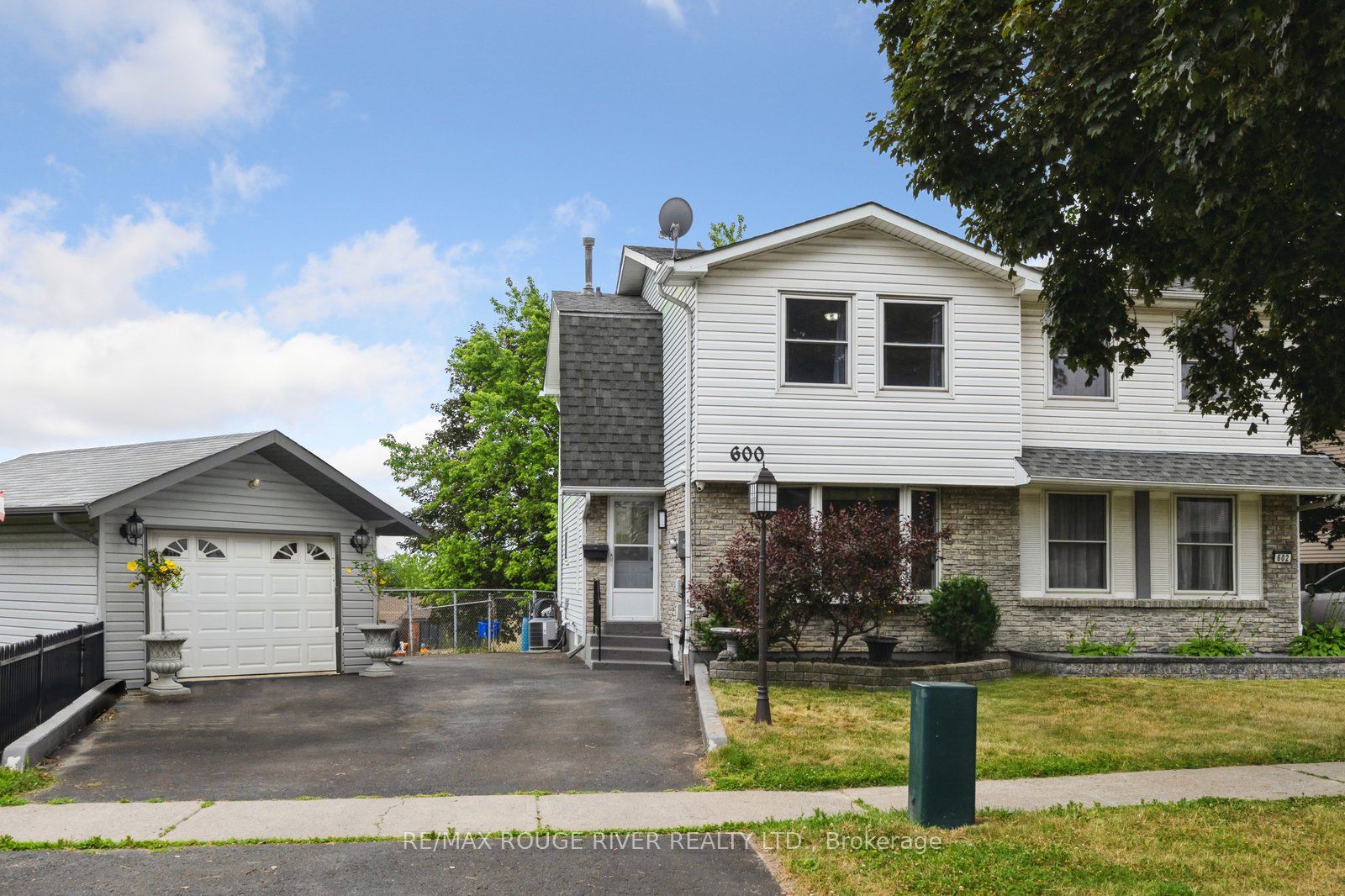 600 Galahad Drive Property Photo 2