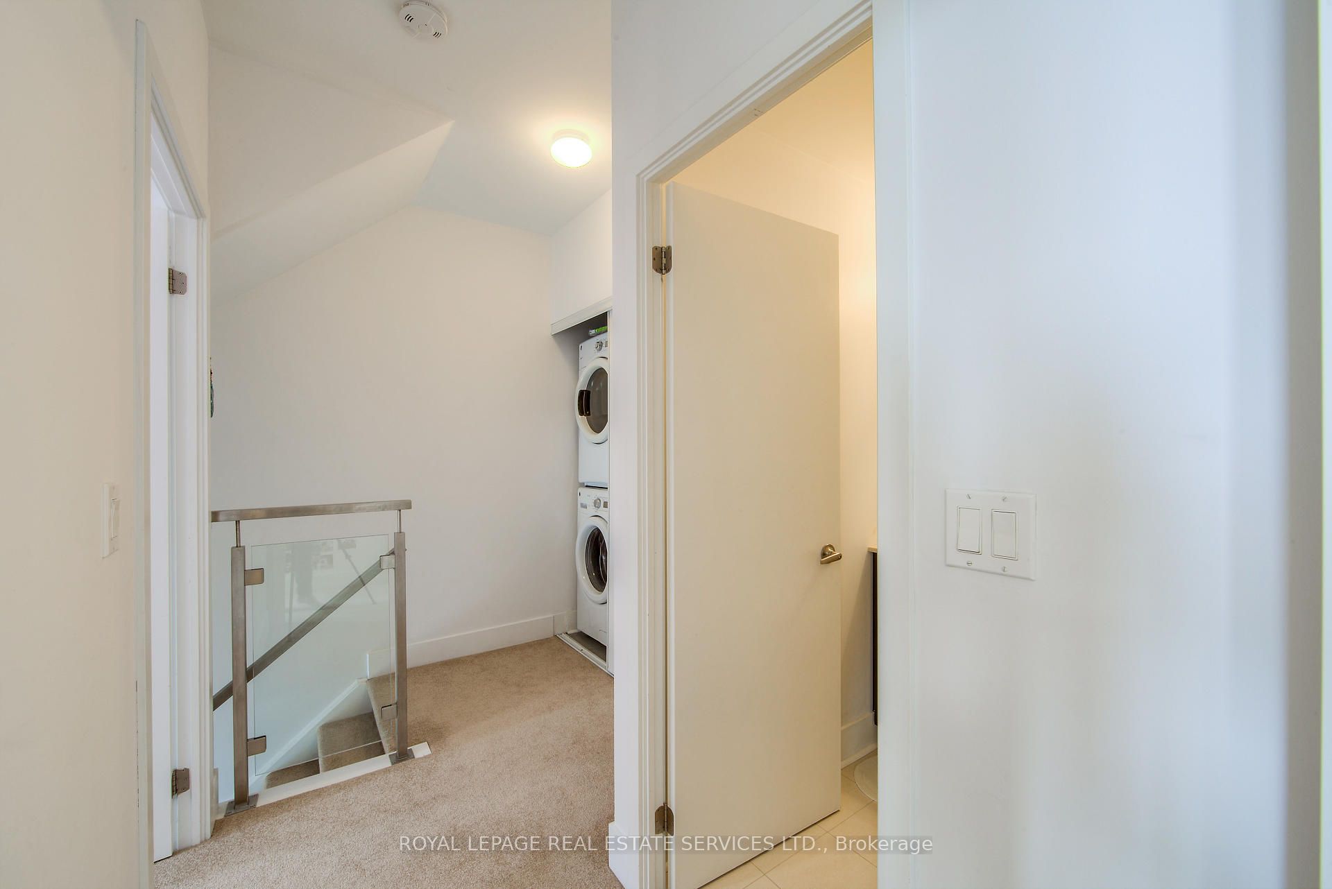 323 Kingston Road S 203 Property Photo 26
