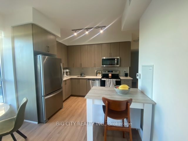 3121 Sheppard Avenue E 528 Property Photo 1