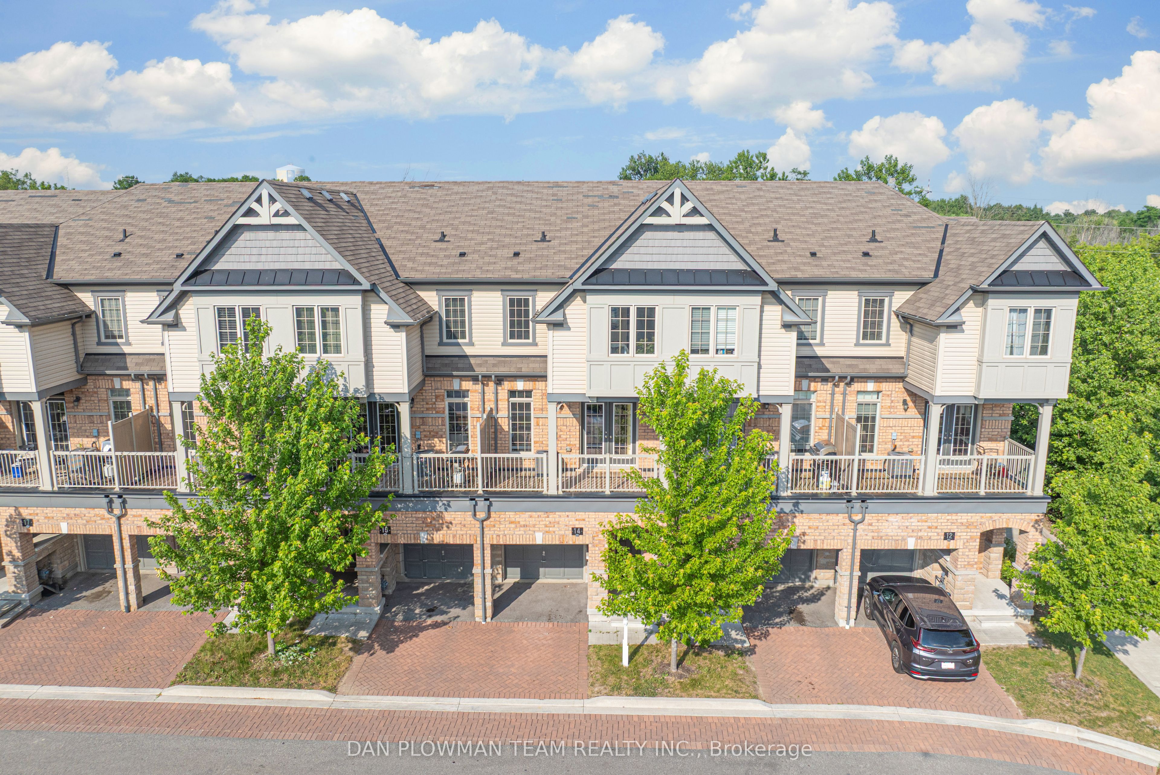 #14 - 285 Finch Avenue Property Photo 1