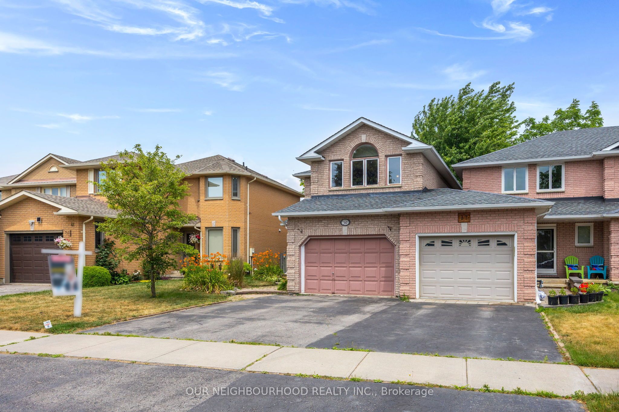 39 Short Crescent Property Photo 1