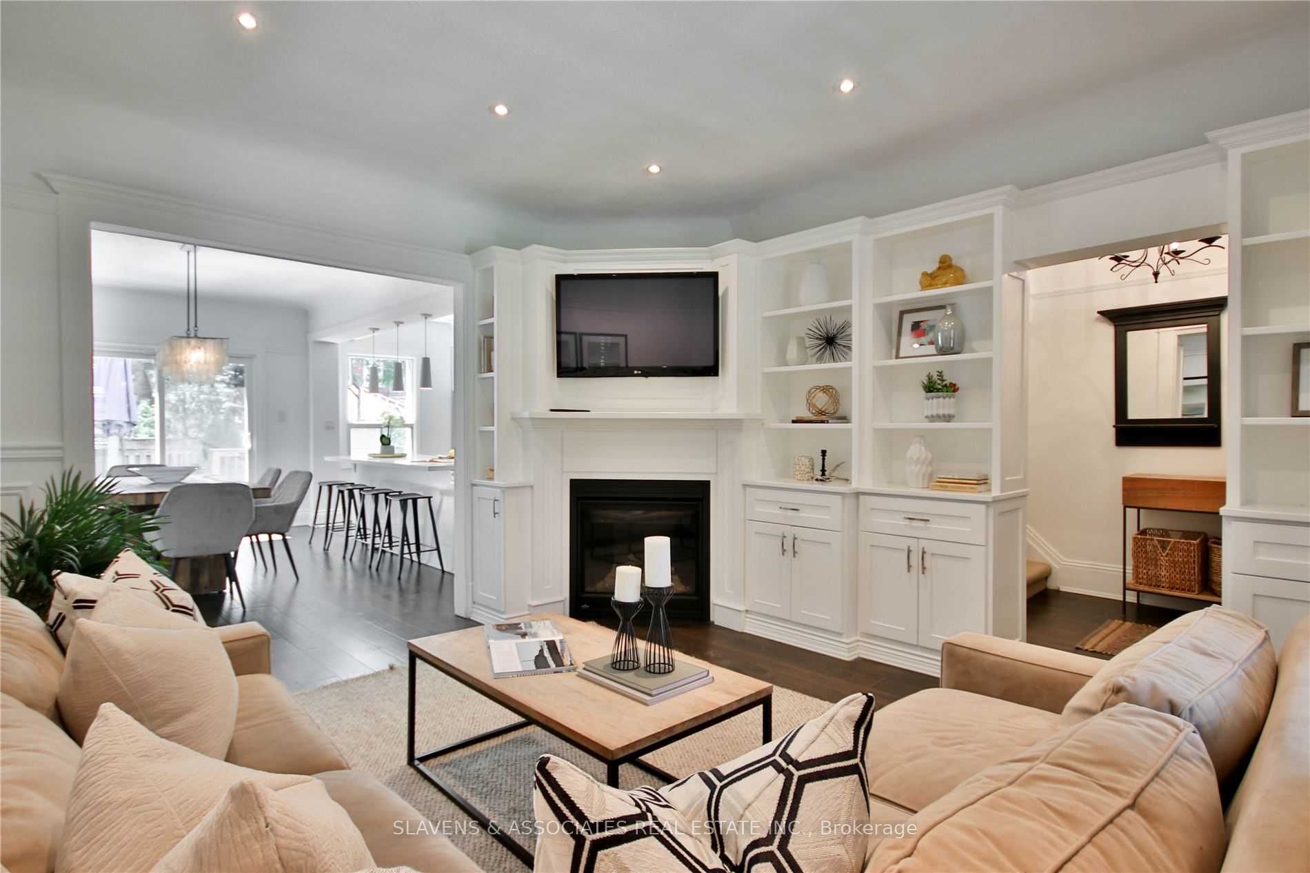 21 Dearbourne Avenue Property Photo 5
