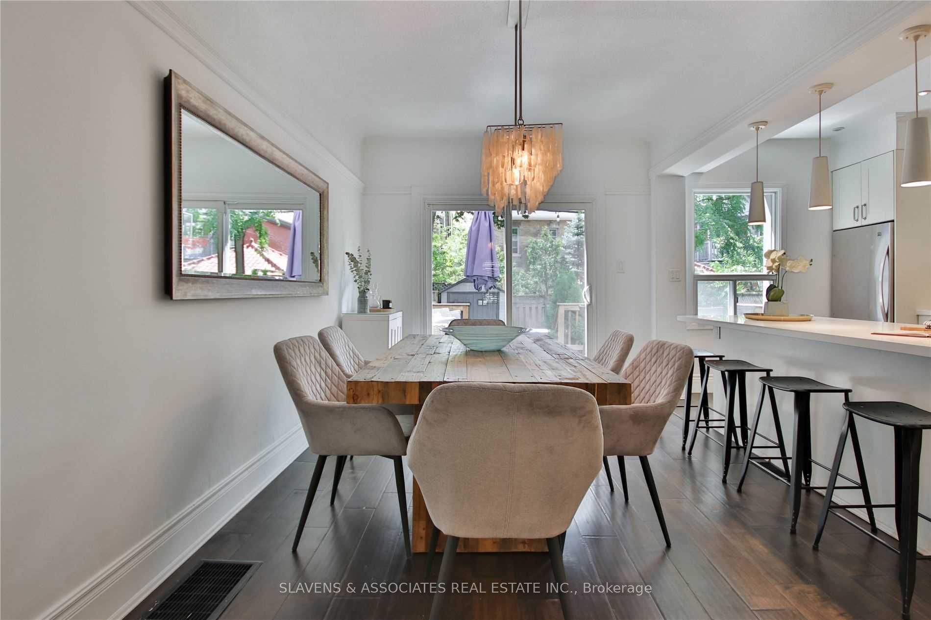 21 Dearbourne Avenue Property Photo 6
