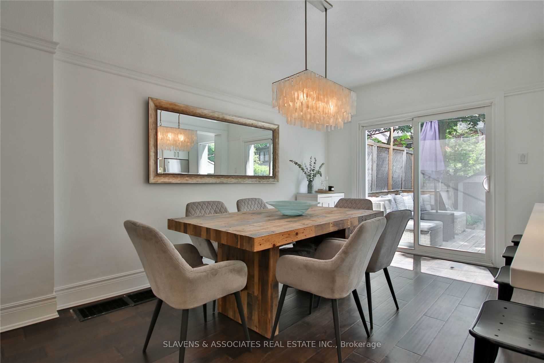 21 Dearbourne Avenue Property Photo 7