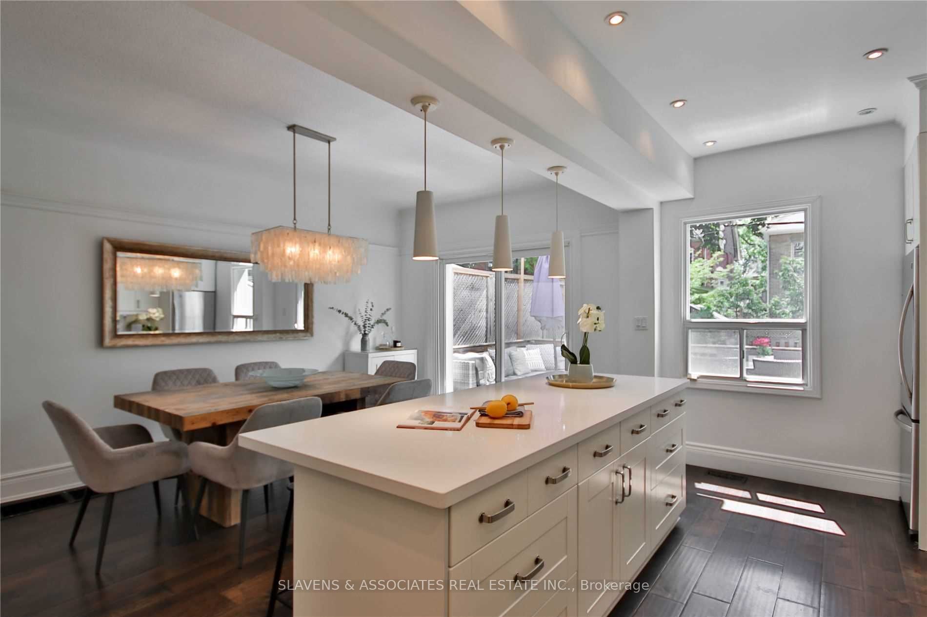 21 Dearbourne Avenue Property Photo 12