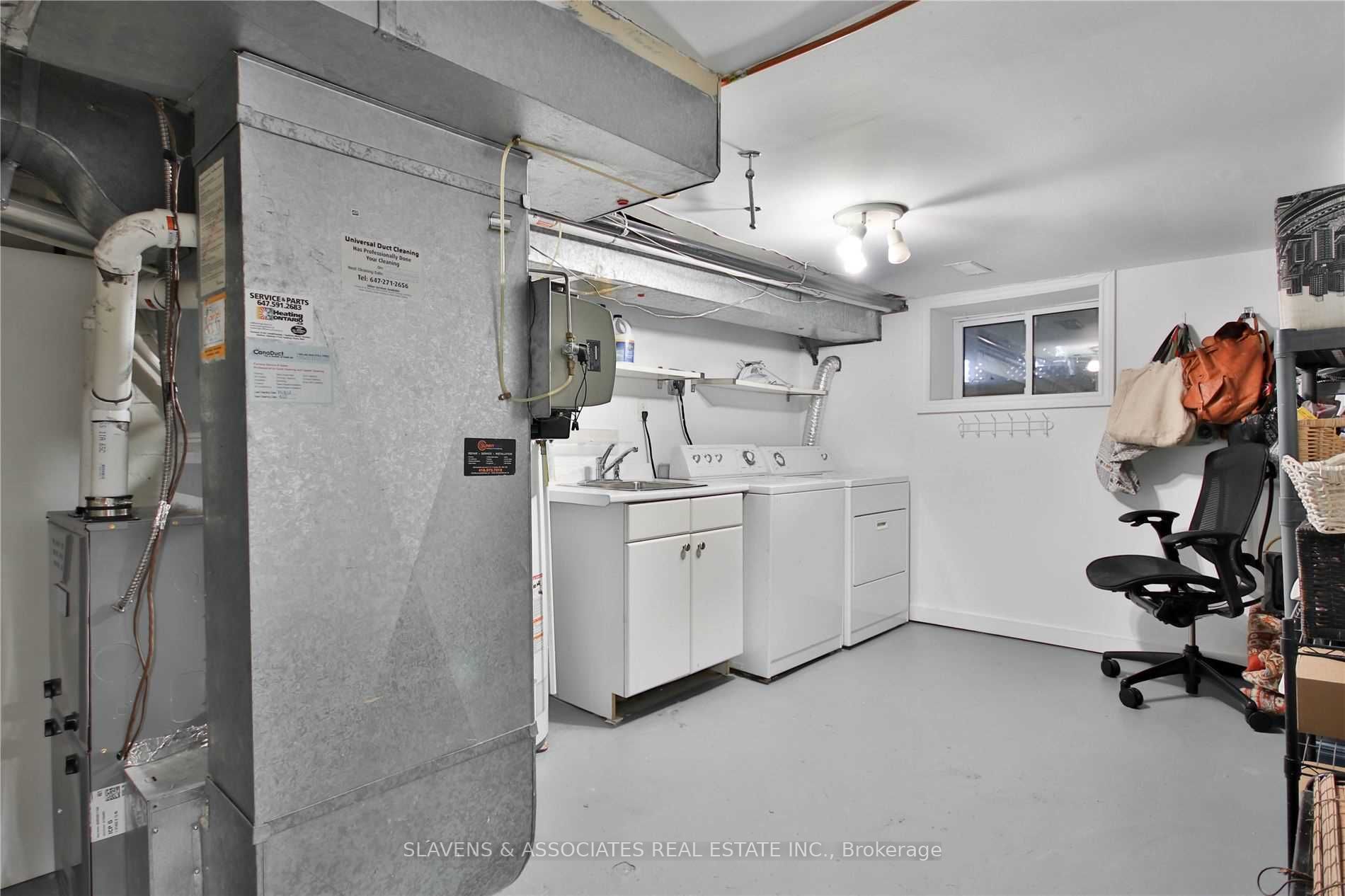 21 Dearbourne Avenue Property Photo 28