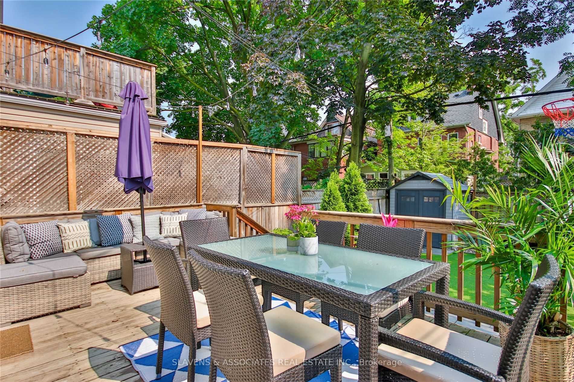 21 Dearbourne Avenue Property Photo 29
