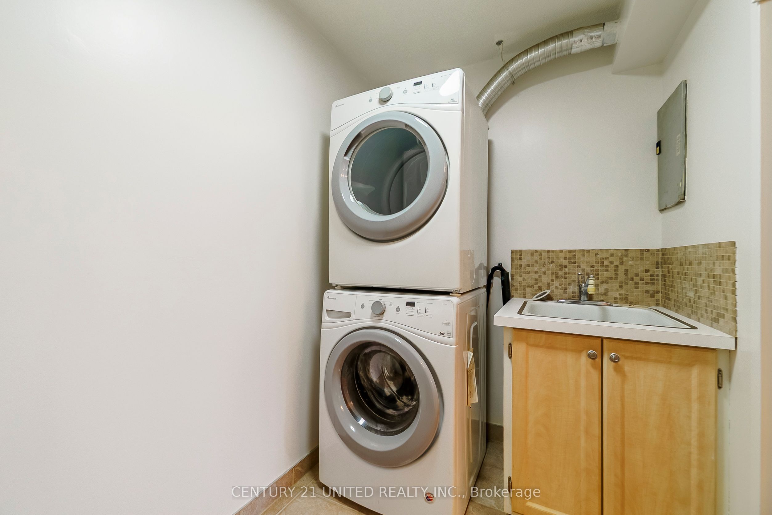 140 Ling Road 101 Property Photo 23
