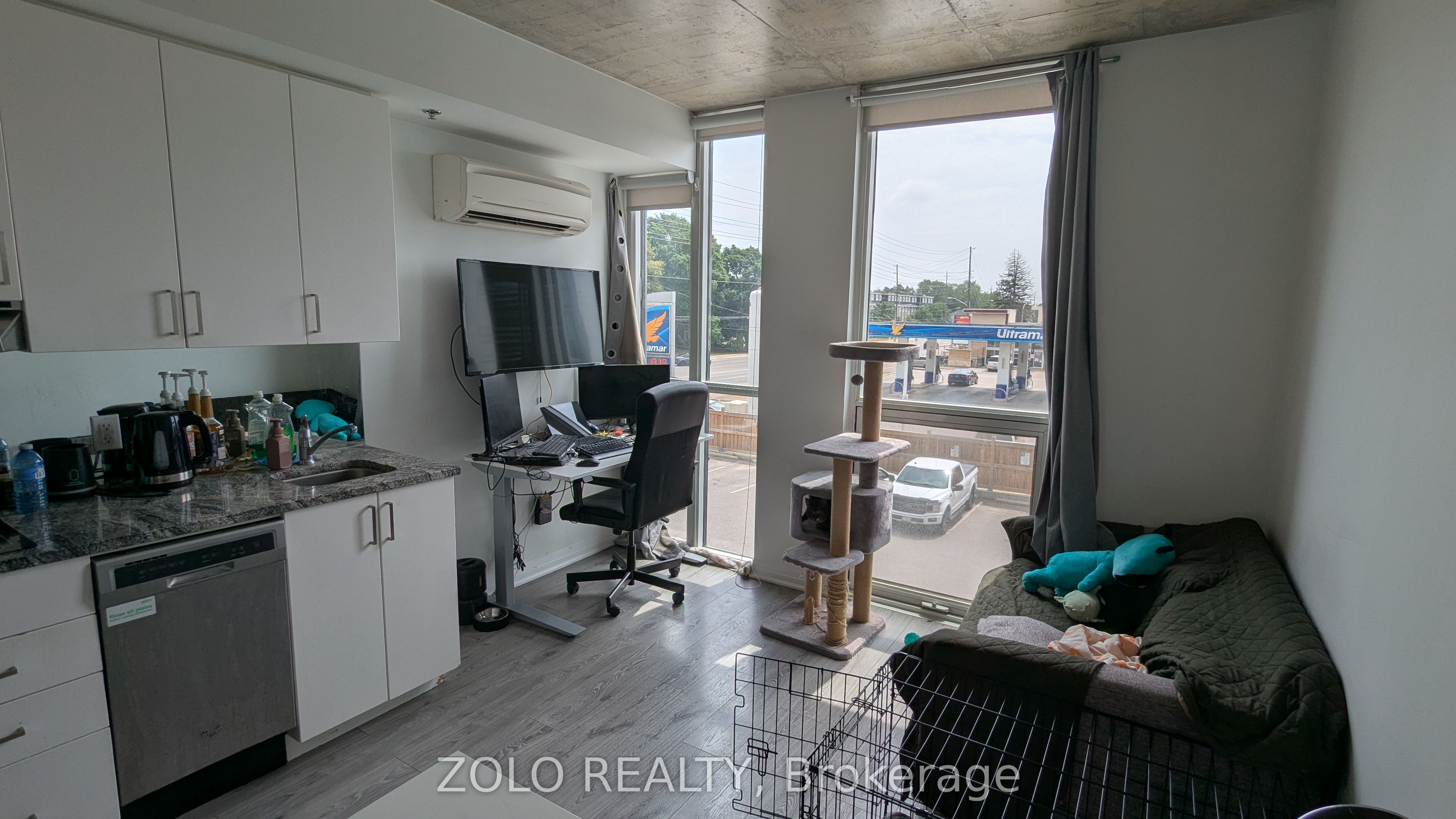 1900 Simcoe Street N 237 Property Photo 3