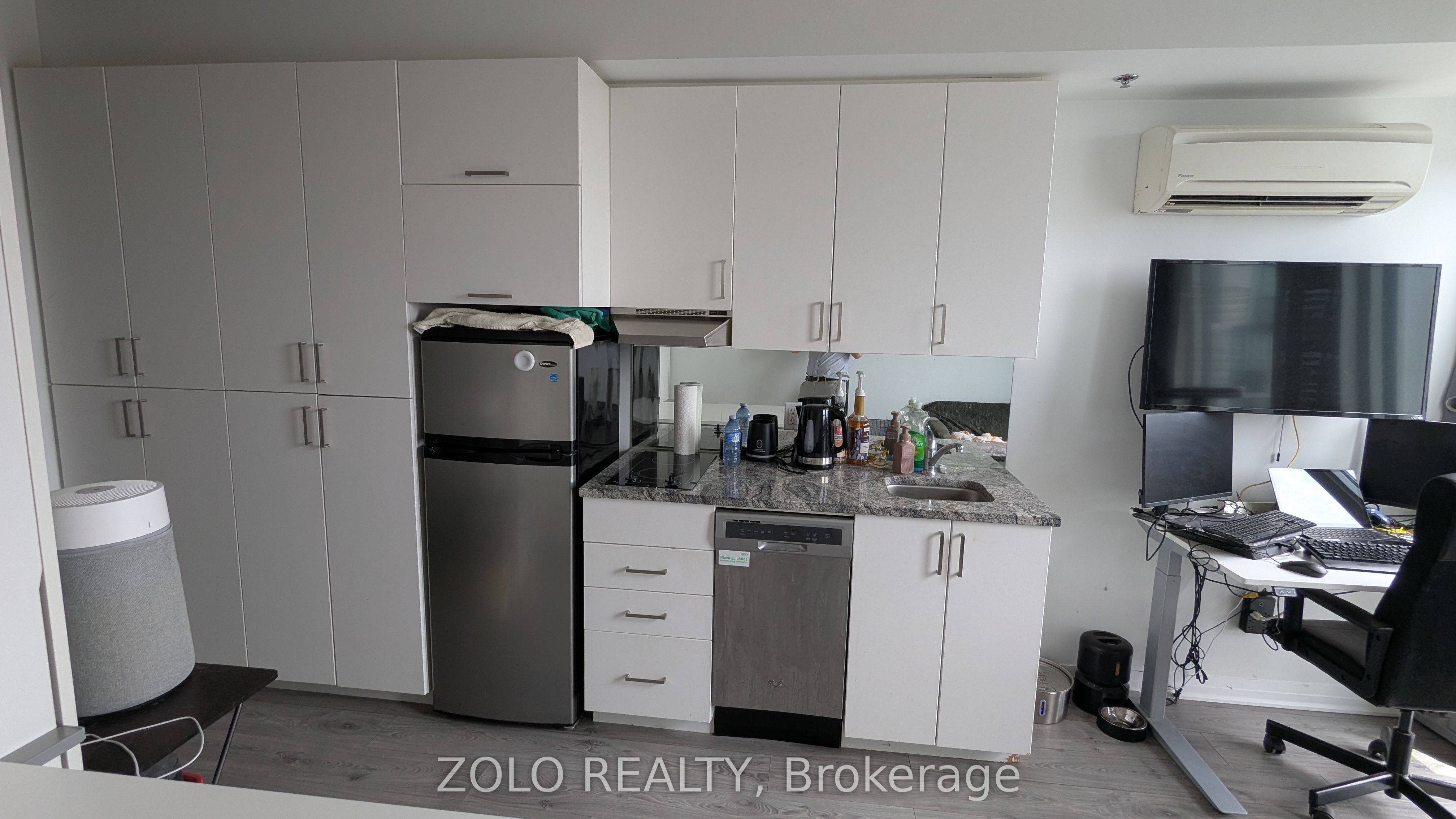 1900 Simcoe Street N 237 Property Photo 6