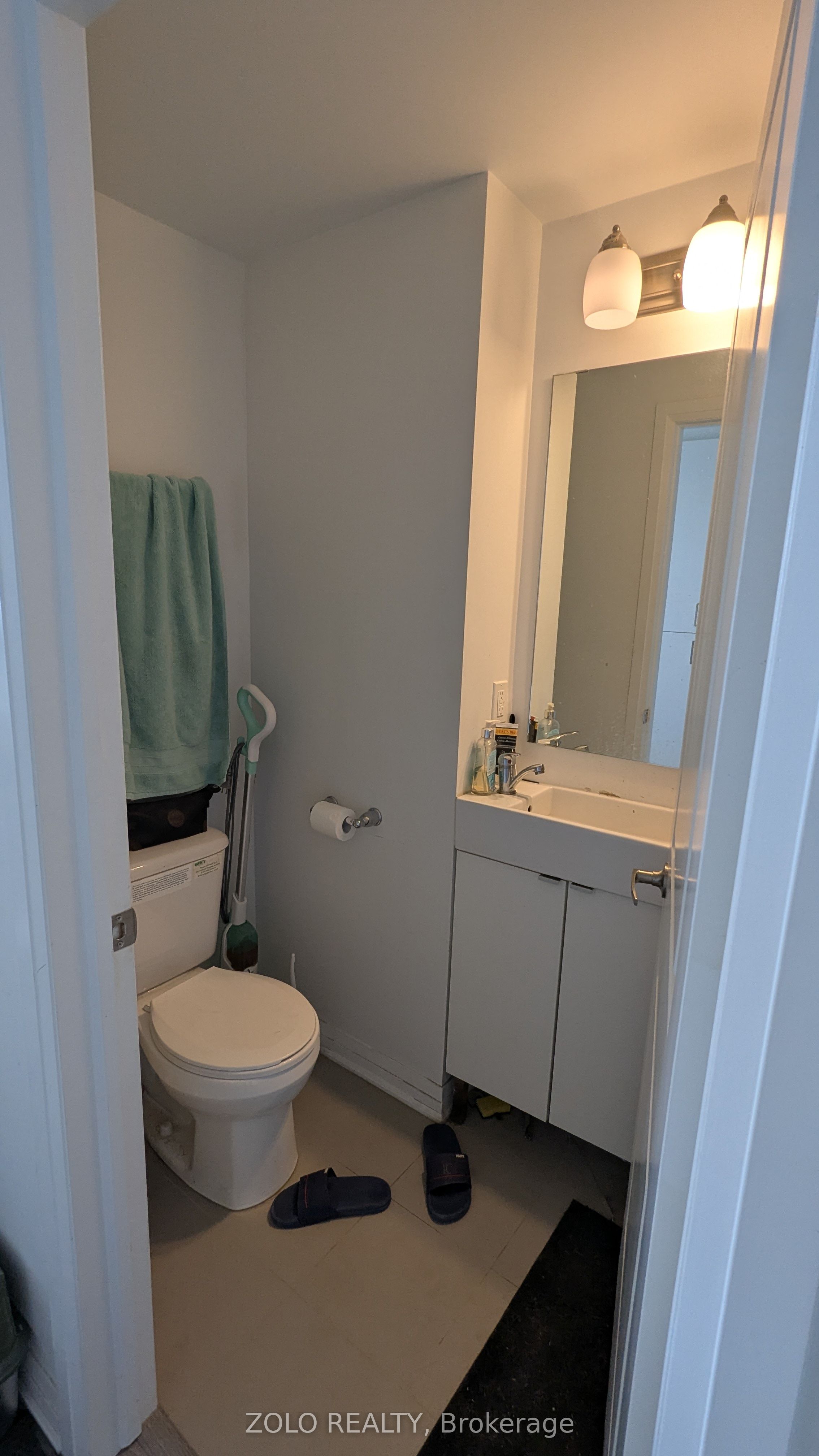 1900 Simcoe Street N 237 Property Photo 7