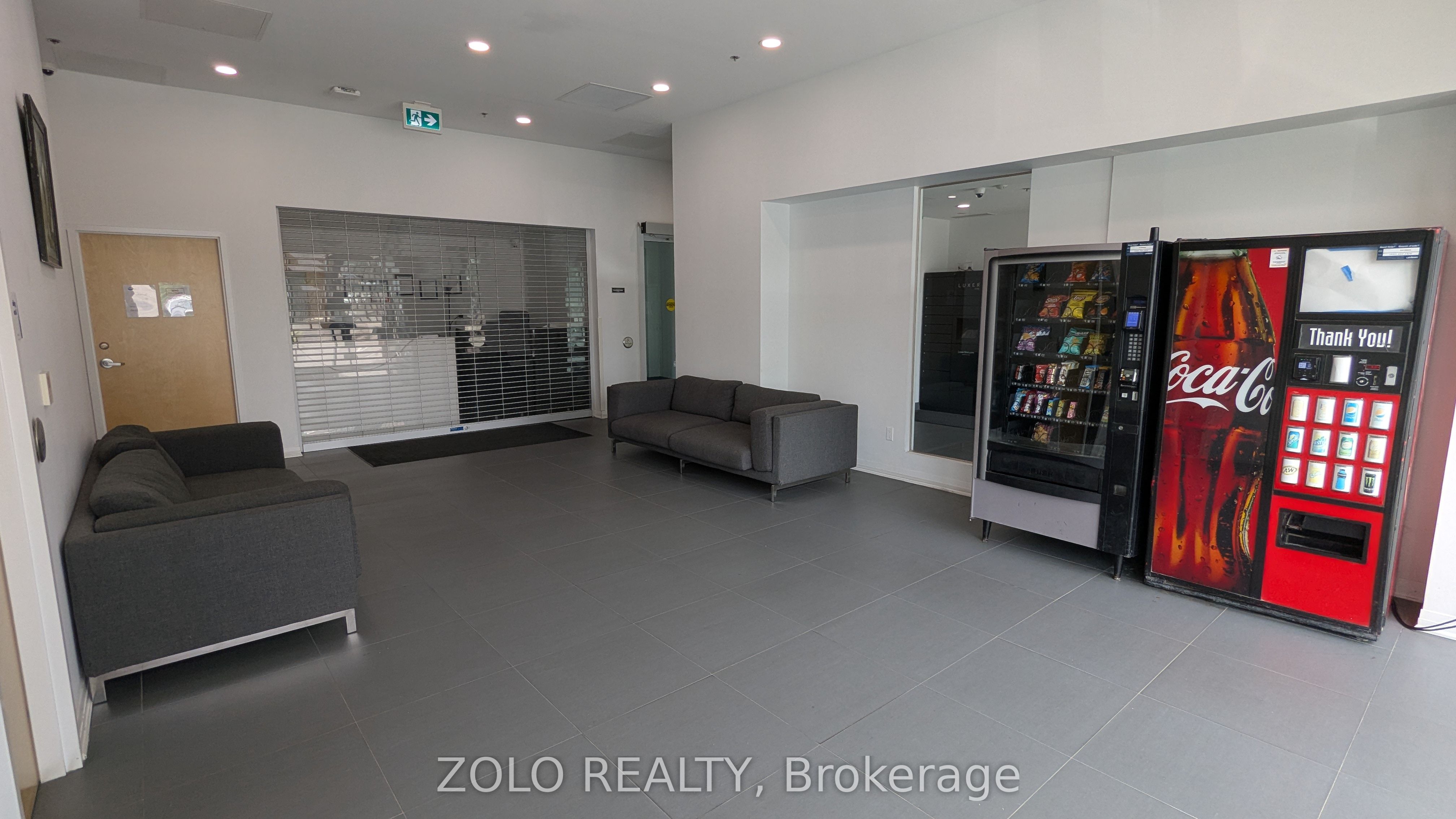 1900 Simcoe Street N 237 Property Photo 10