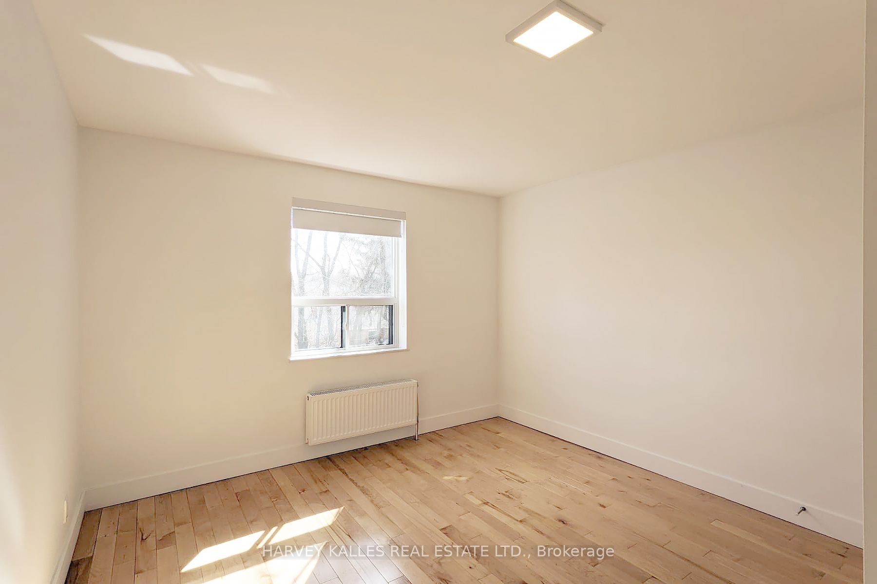 2901 St Clair Avenue E 10 Property Photo 12