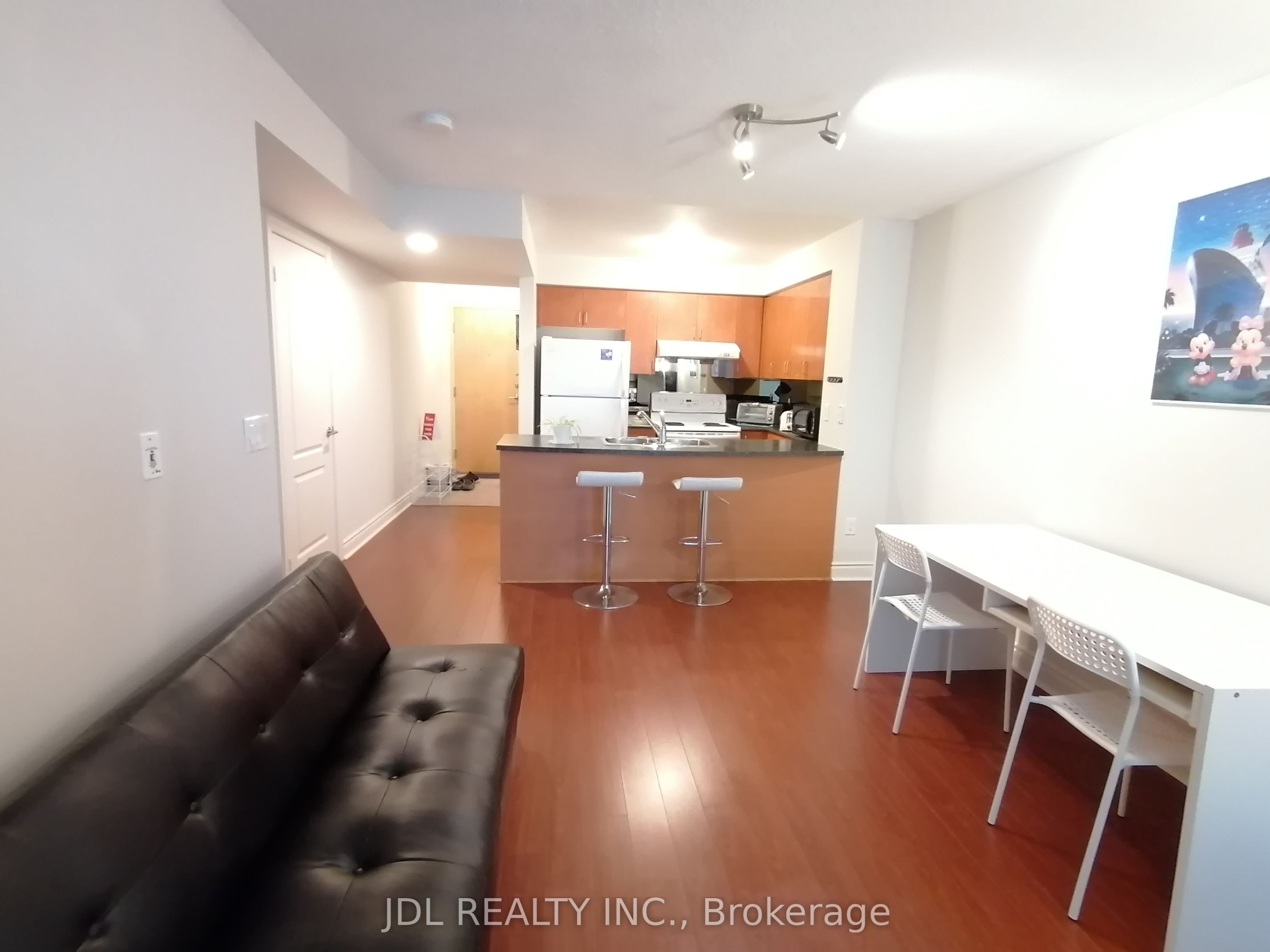 50 Brian Harrison Way 2103 Property Photo 5
