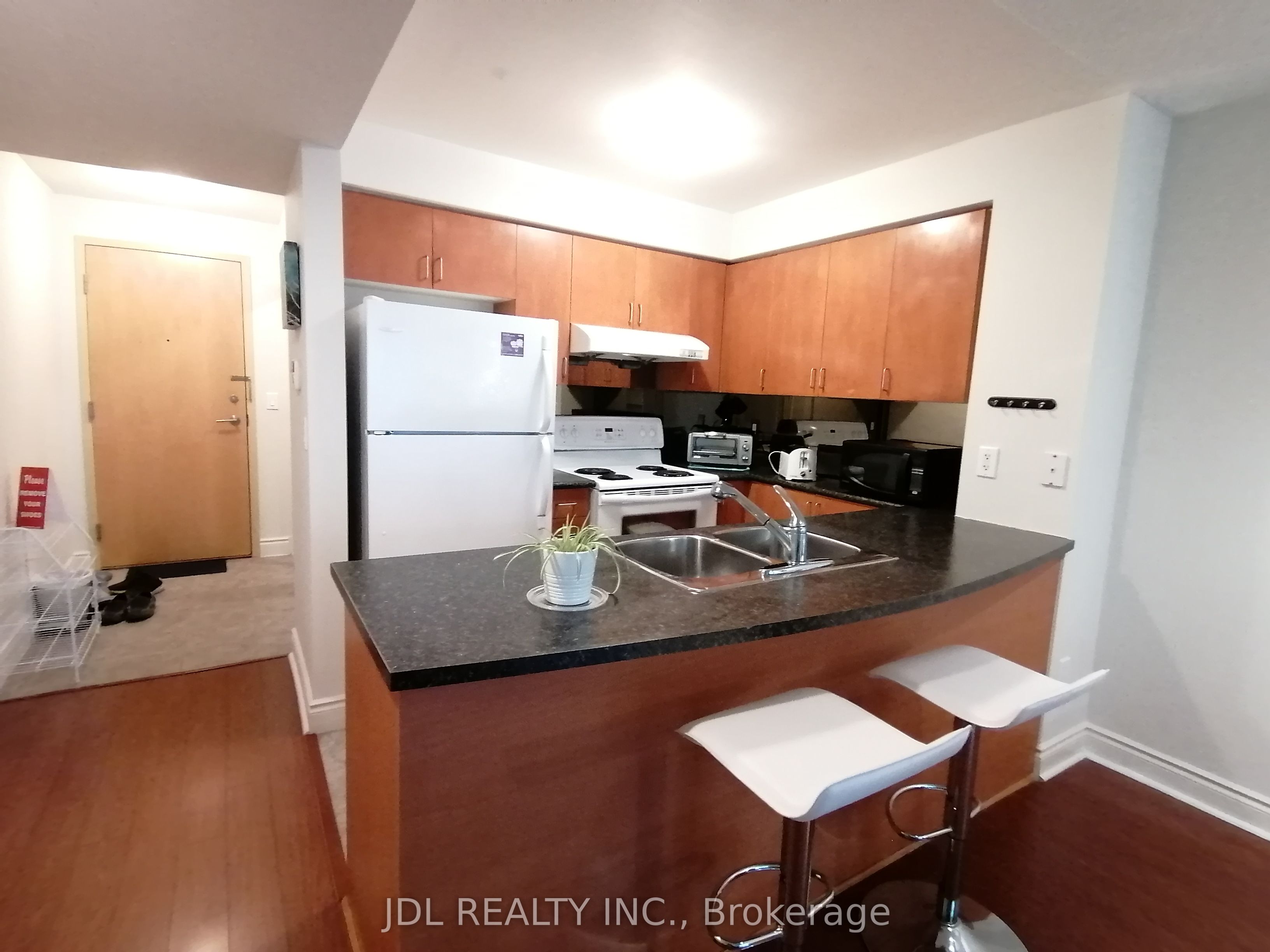 50 Brian Harrison Way 2103 Property Photo 6