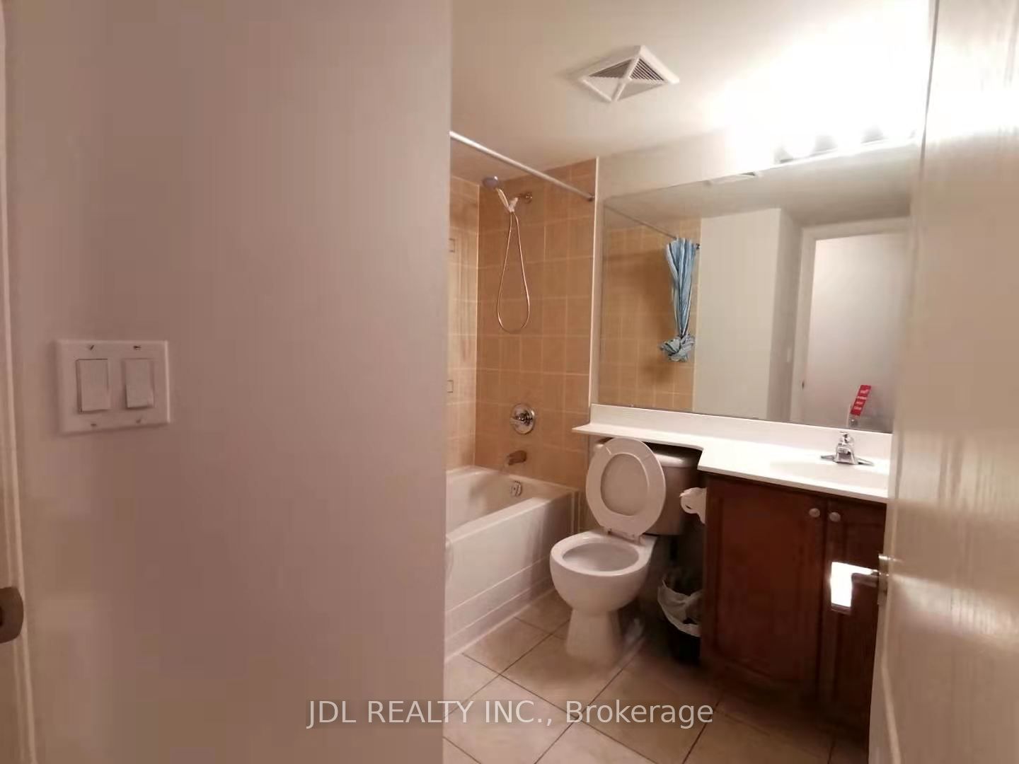50 Brian Harrison Way 2103 Property Photo 14