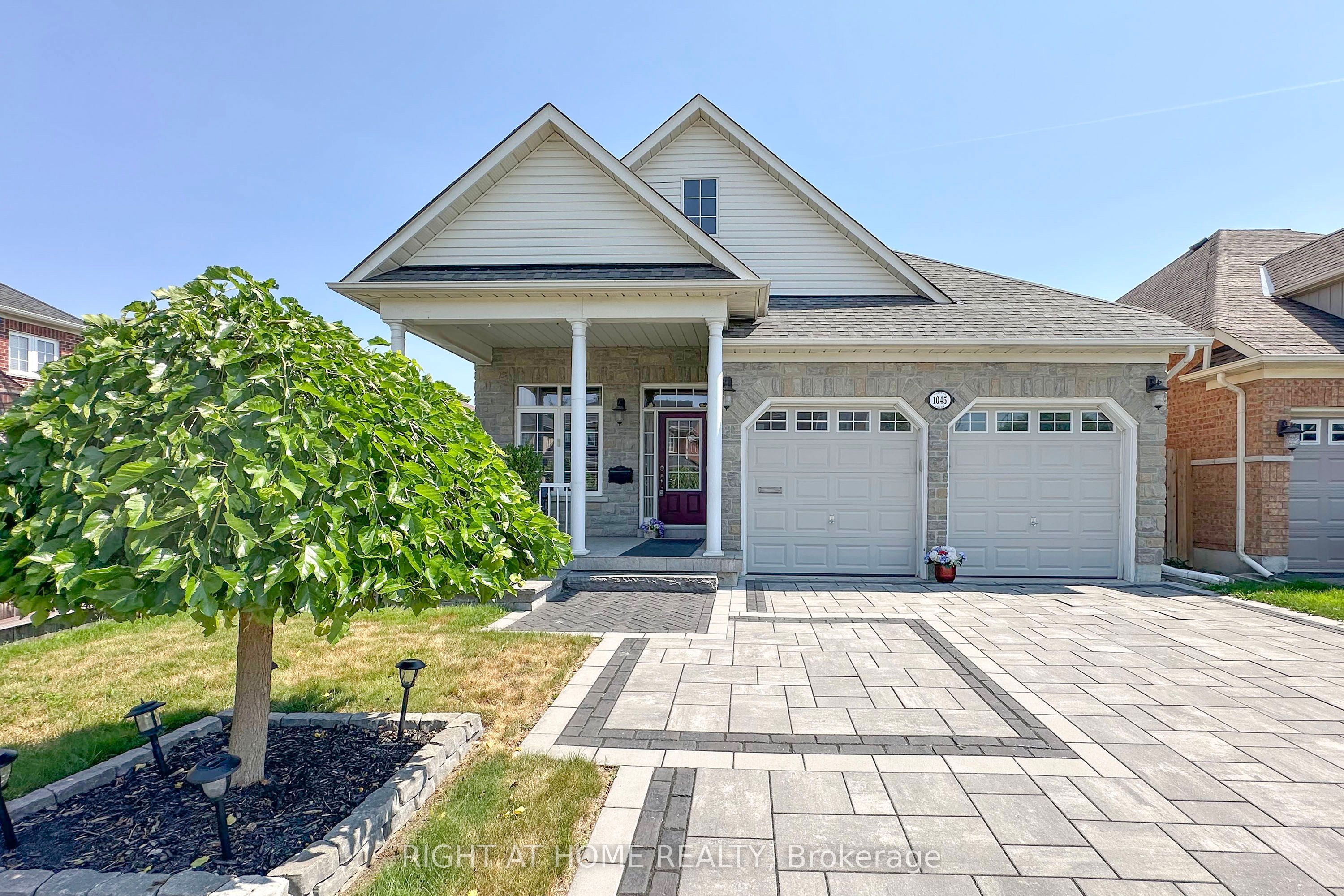 1045 Coyston Court Property Photo 1