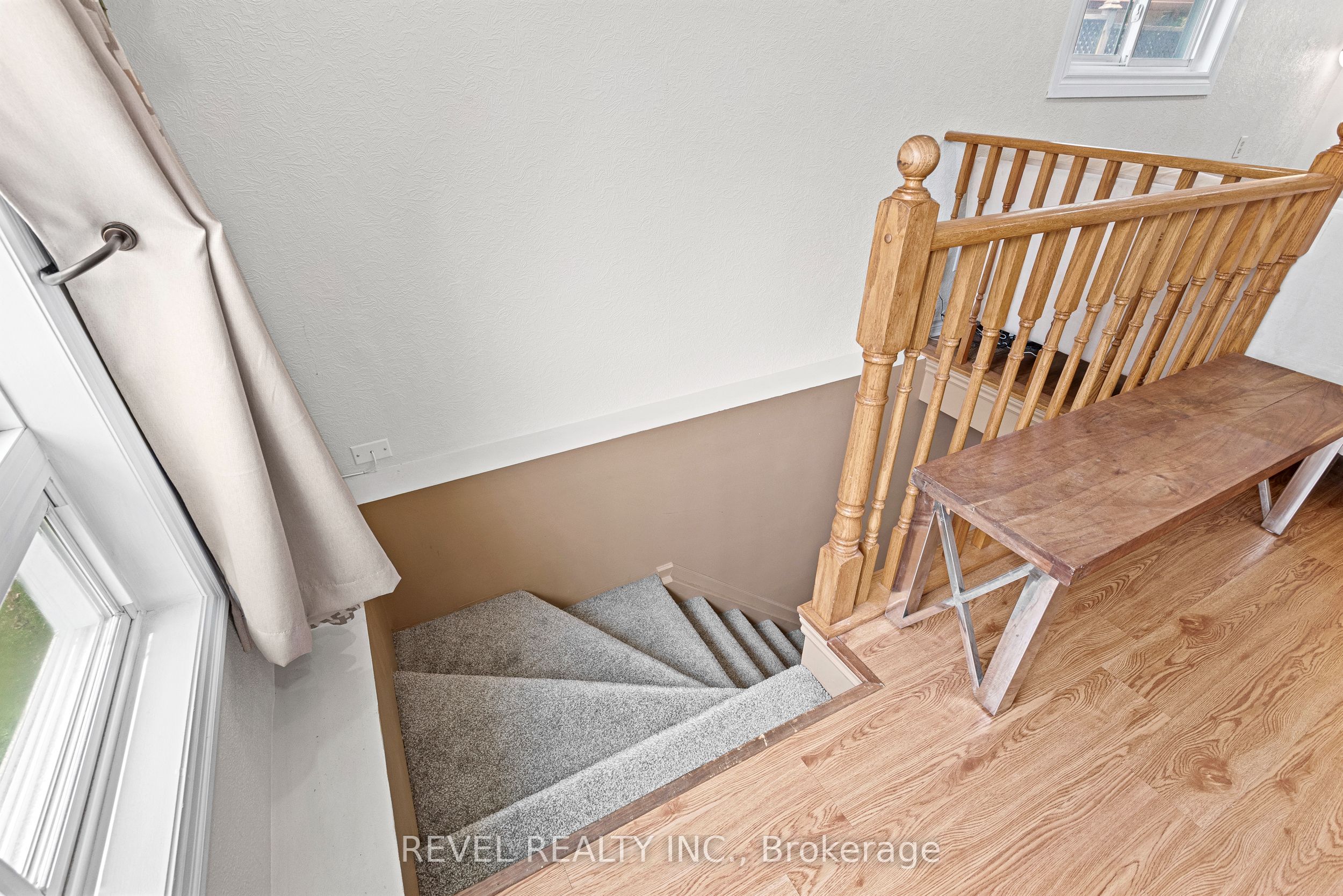 1132 Norman Crescent Property Photo 15
