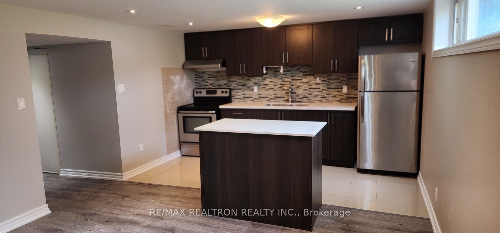 70 Clementine Square Bsmnt Property Photo 11
