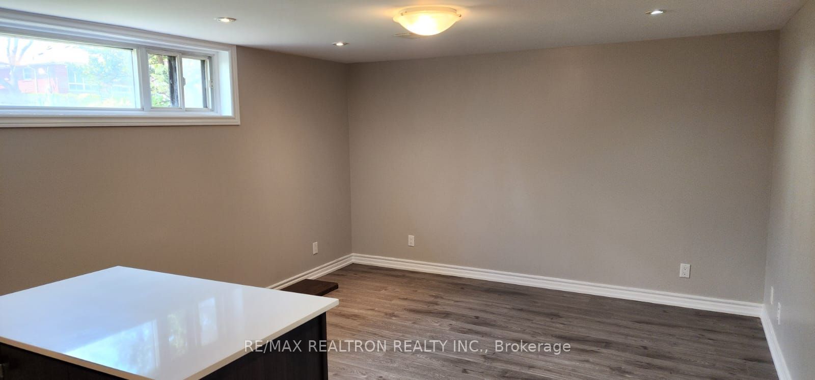 70 Clementine Square Bsmnt Property Photo 13