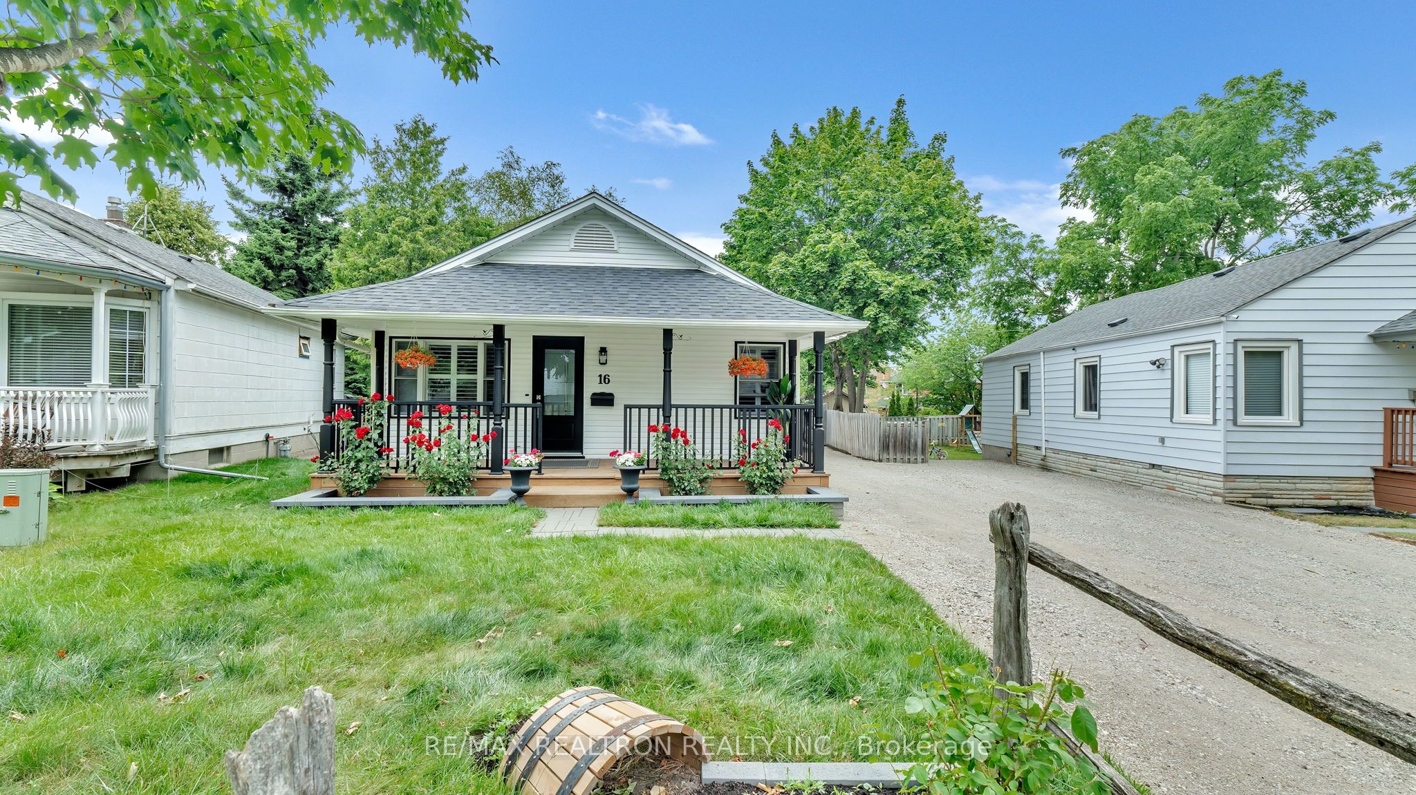 16 Glynn Rd Property Photo 1