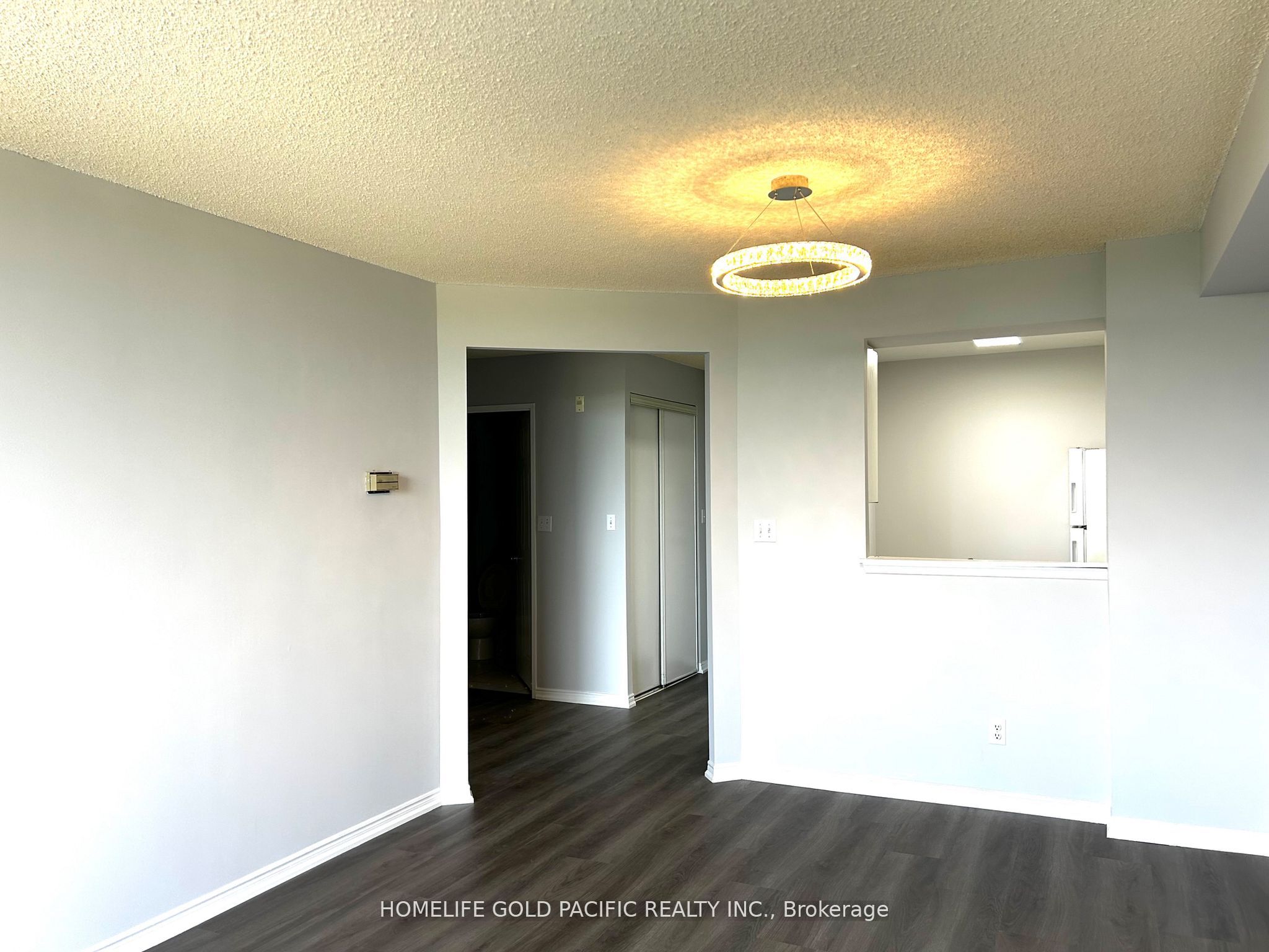 480 Mclevin Avenue 504 Property Photo 11
