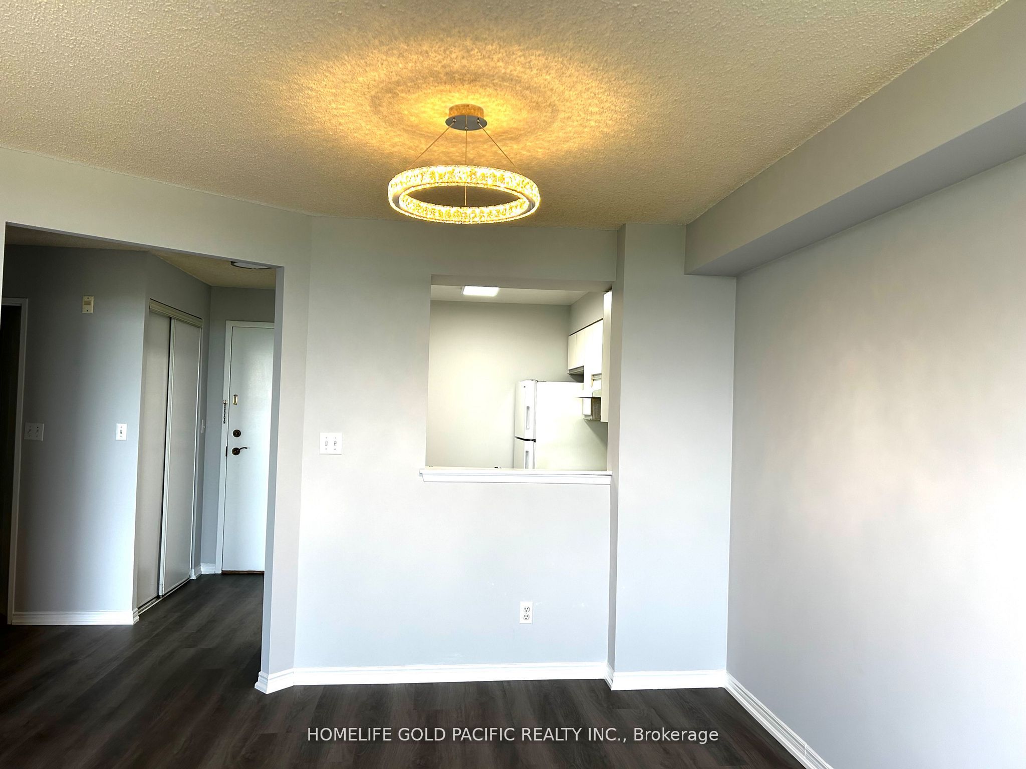 480 Mclevin Avenue 504 Property Photo 12
