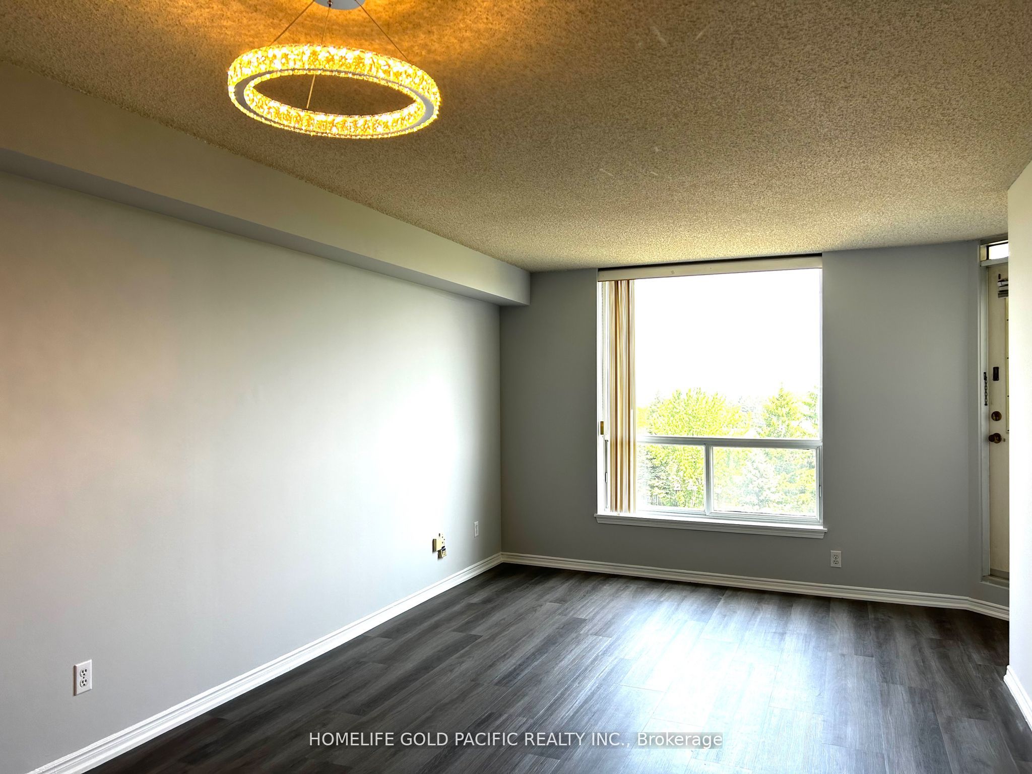 480 Mclevin Avenue 504 Property Photo 13