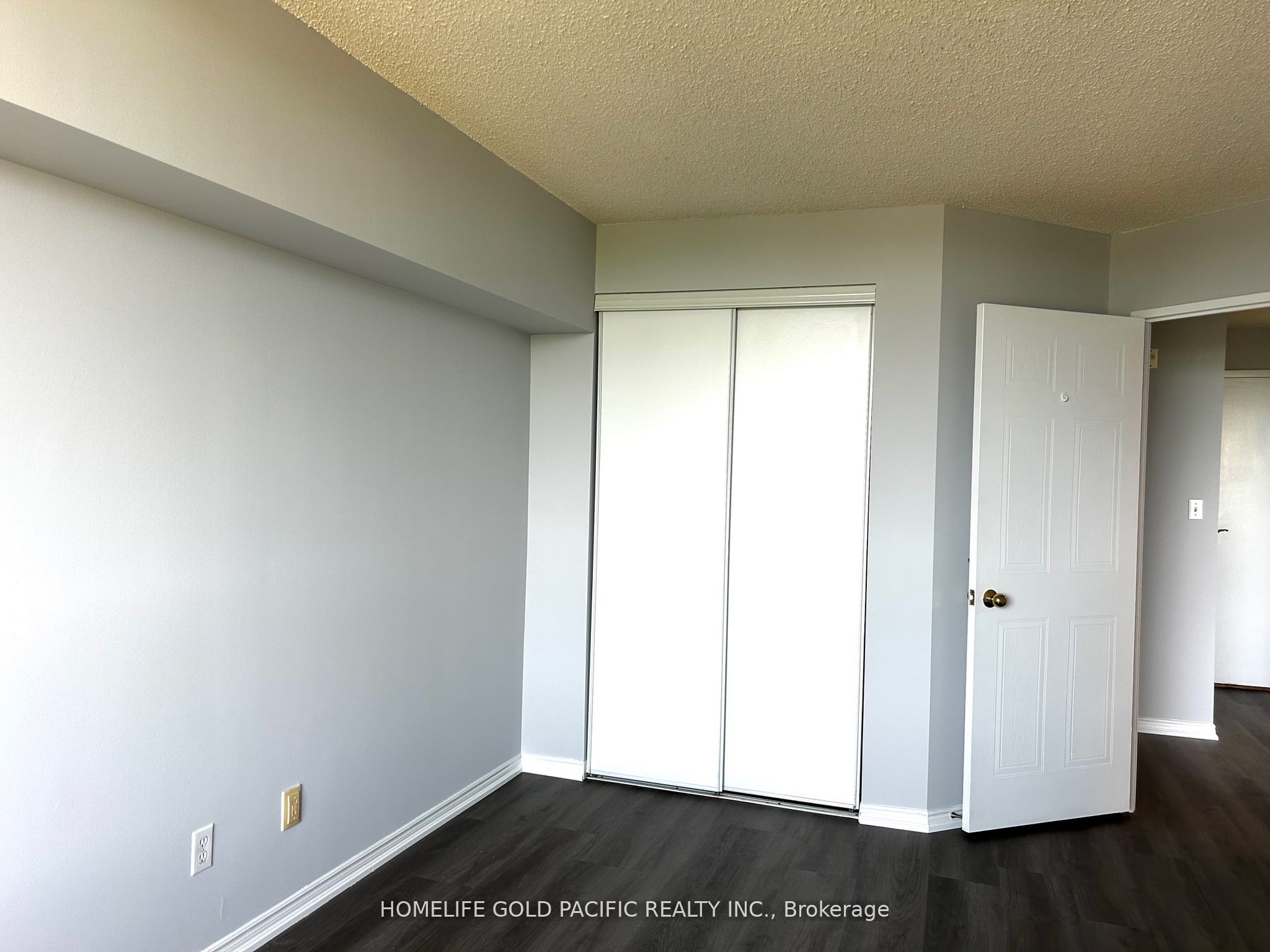 480 Mclevin Avenue 504 Property Photo 22